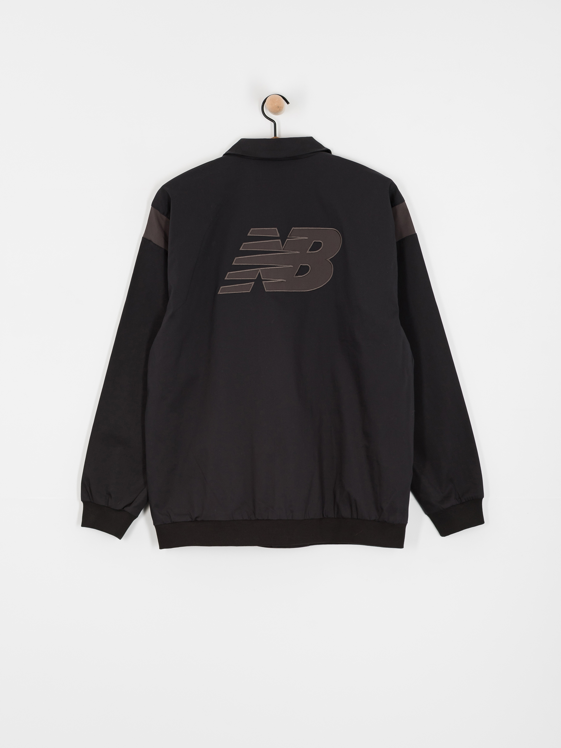 Bunda New Balance Athletics Varsity (black)
