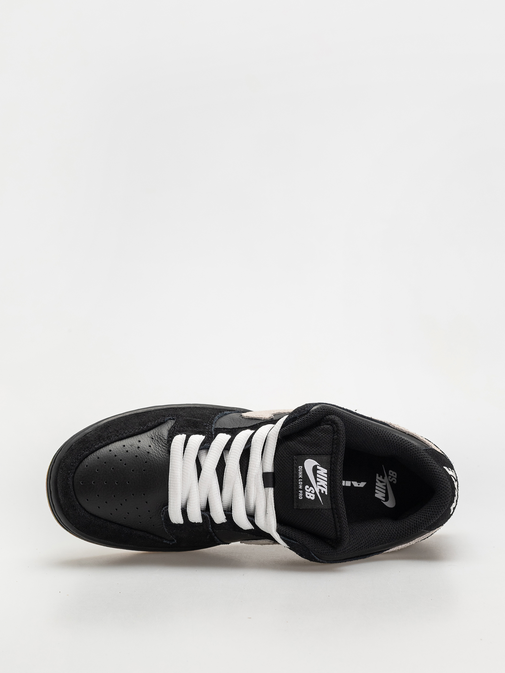 Boty Nike SB Dunk Low Pro (black/white black gum light brown)