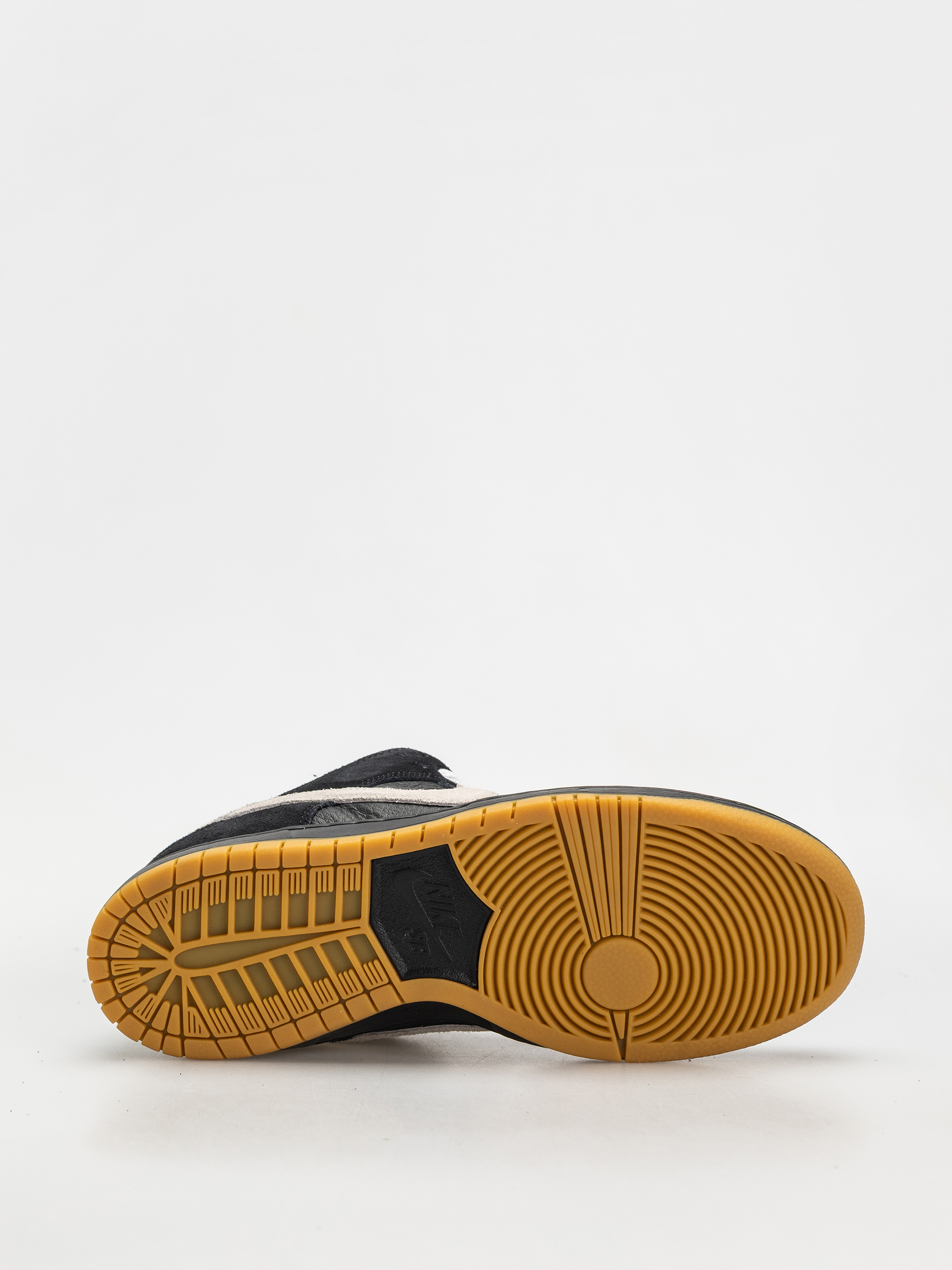 Boty Nike SB Dunk Low Pro (black/white black gum light brown)