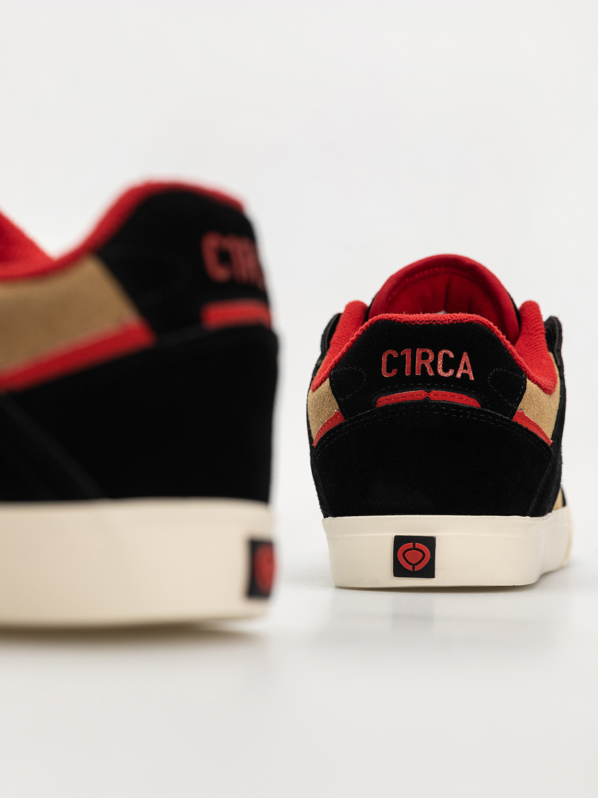 Boty Circa 205 Vulc Se (black/dijon/red)