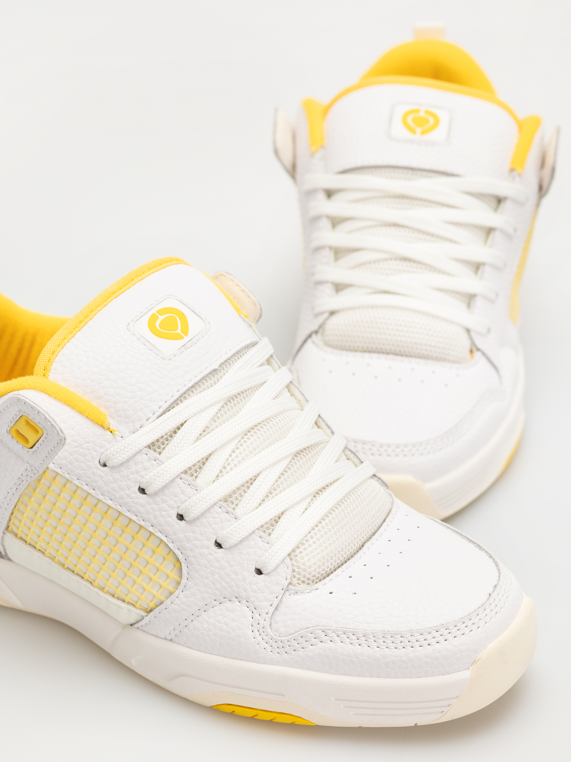 Boty Circa Tave Tt (white/jubilee gold)