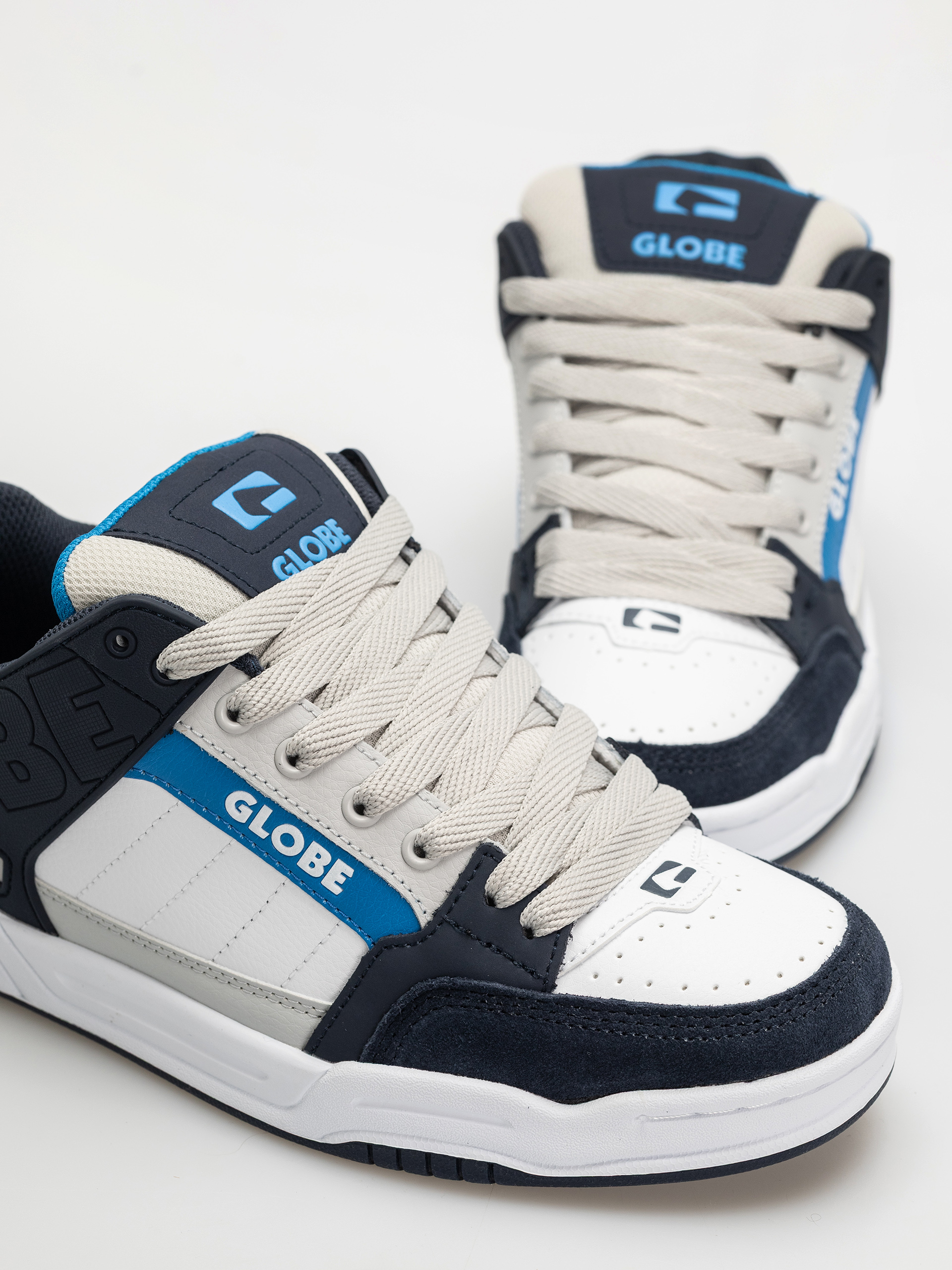 Boty Globe Tilt (blue heaven/white)