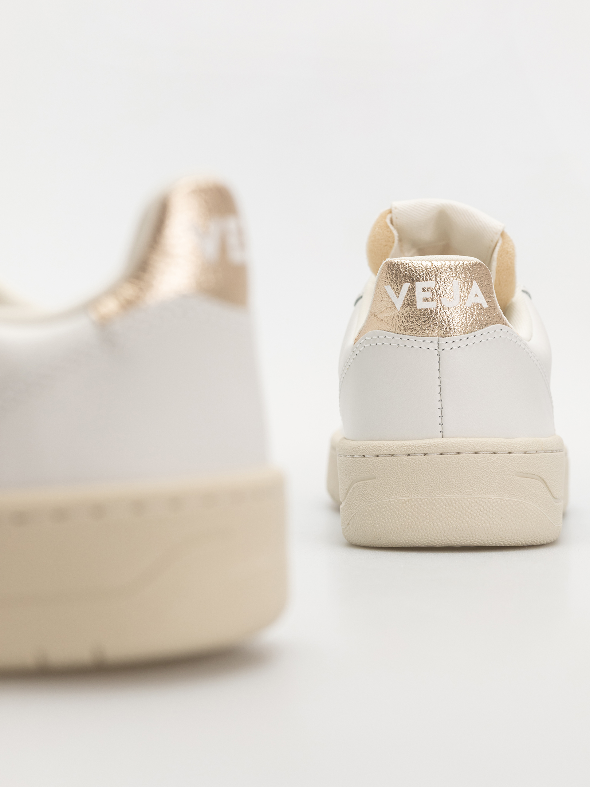 Boty Veja V-10 Wmn (extra white platine)