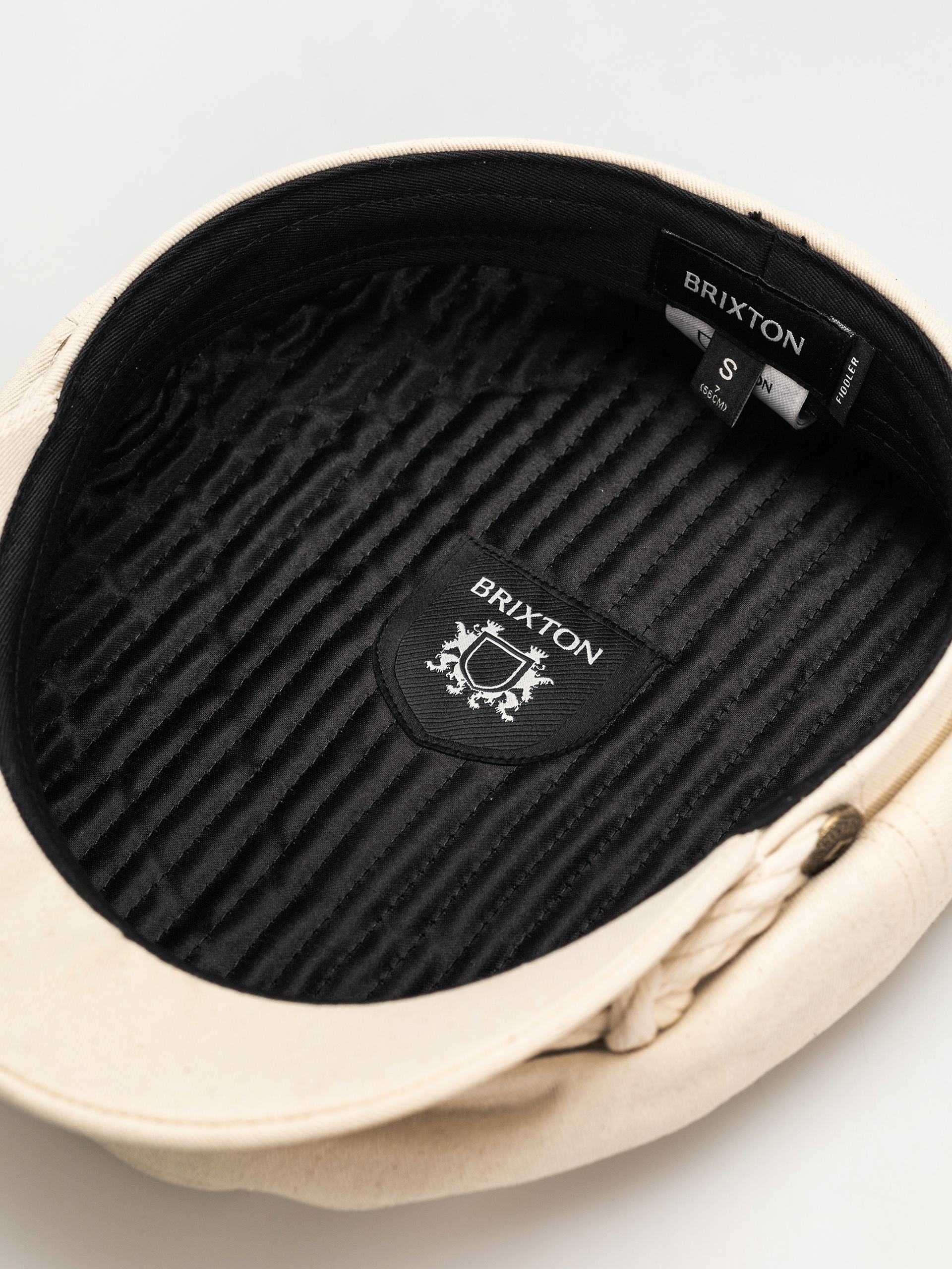 Klobouk s kšiltem Brixton Fiddler Cap (egret white)