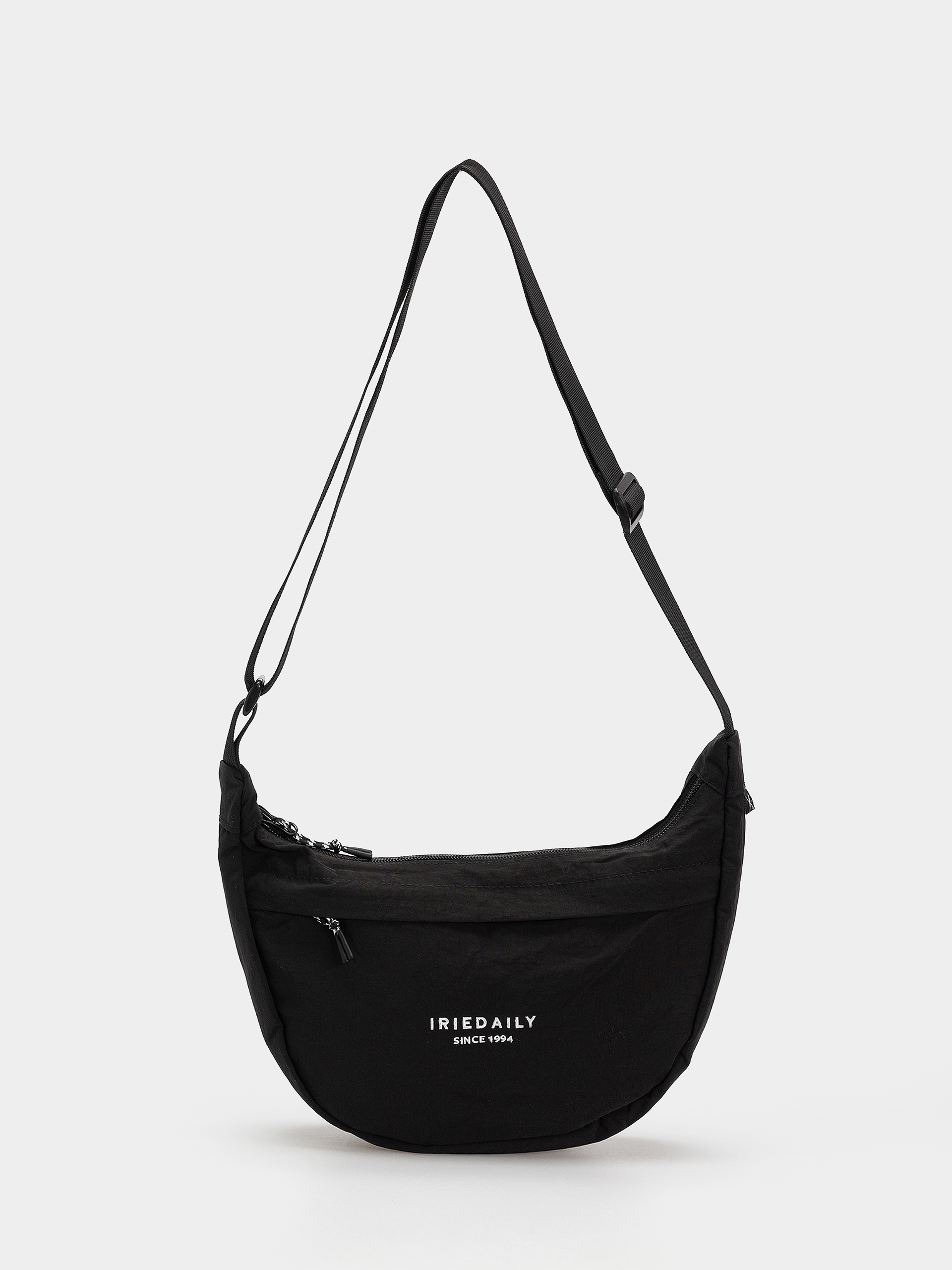 Kabelka Iriedaily Daily Moon Bag (black)