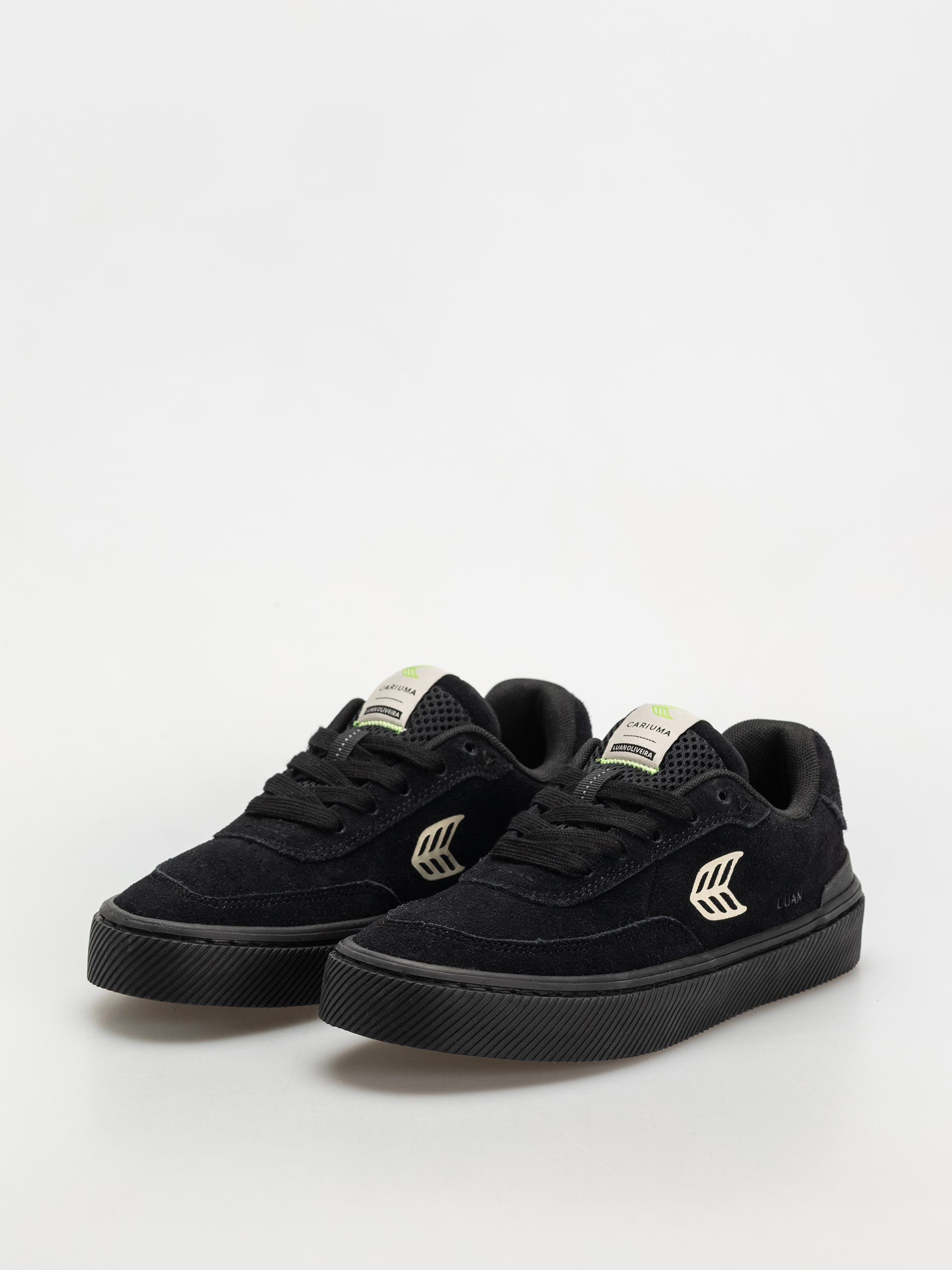 Boty Cariuma Luan Pro Wmn (all black suede ivory logo)