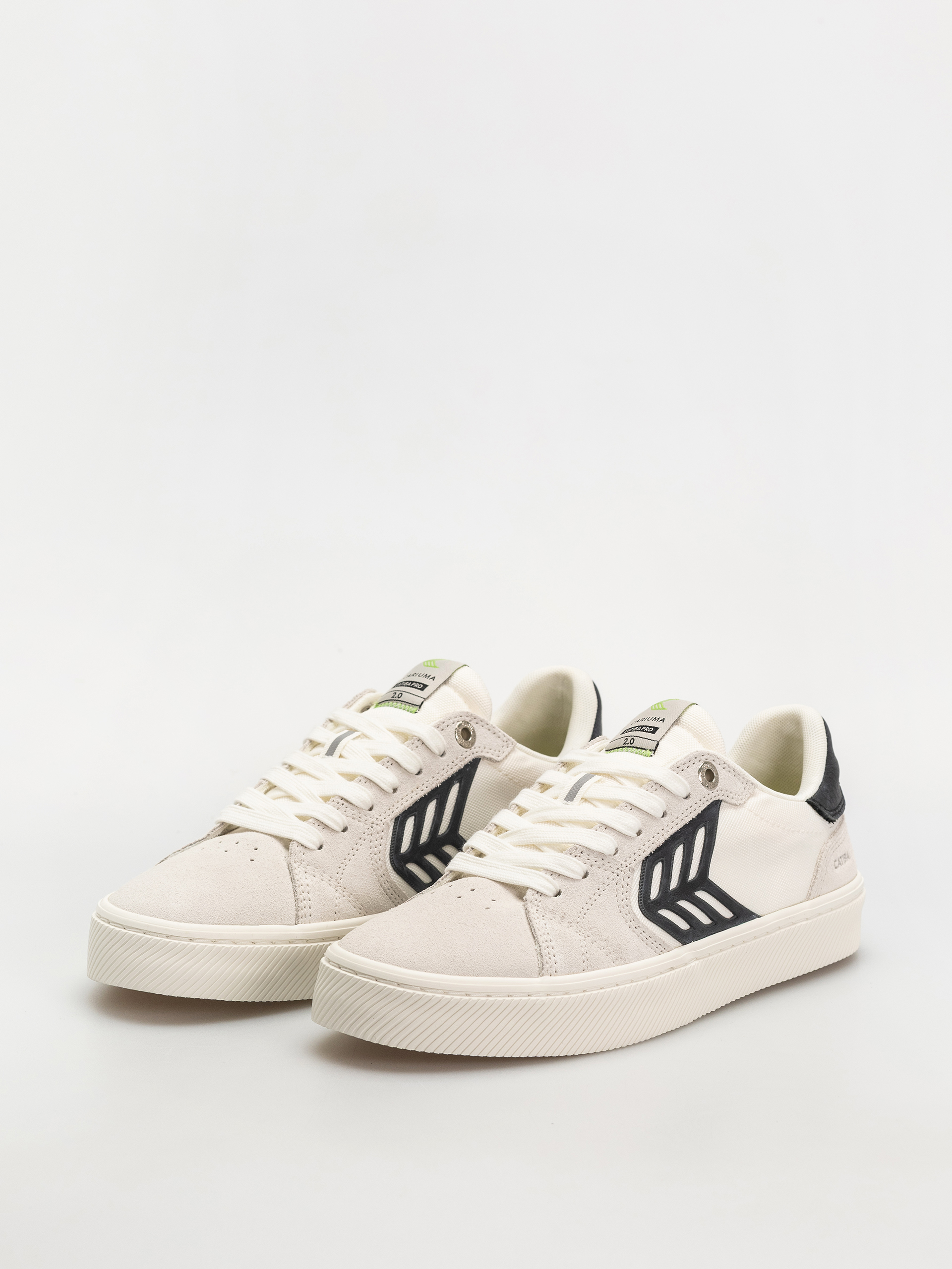Boty Cariuma Catiba Pro 2.0 (smoke white suede off white cordura black logo)