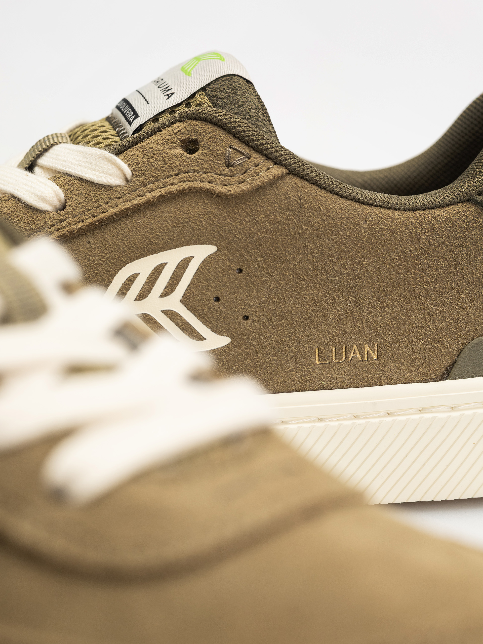 Boty Cariuma Luan Pro Wmn (olive green suede ivory logo burnt olive)