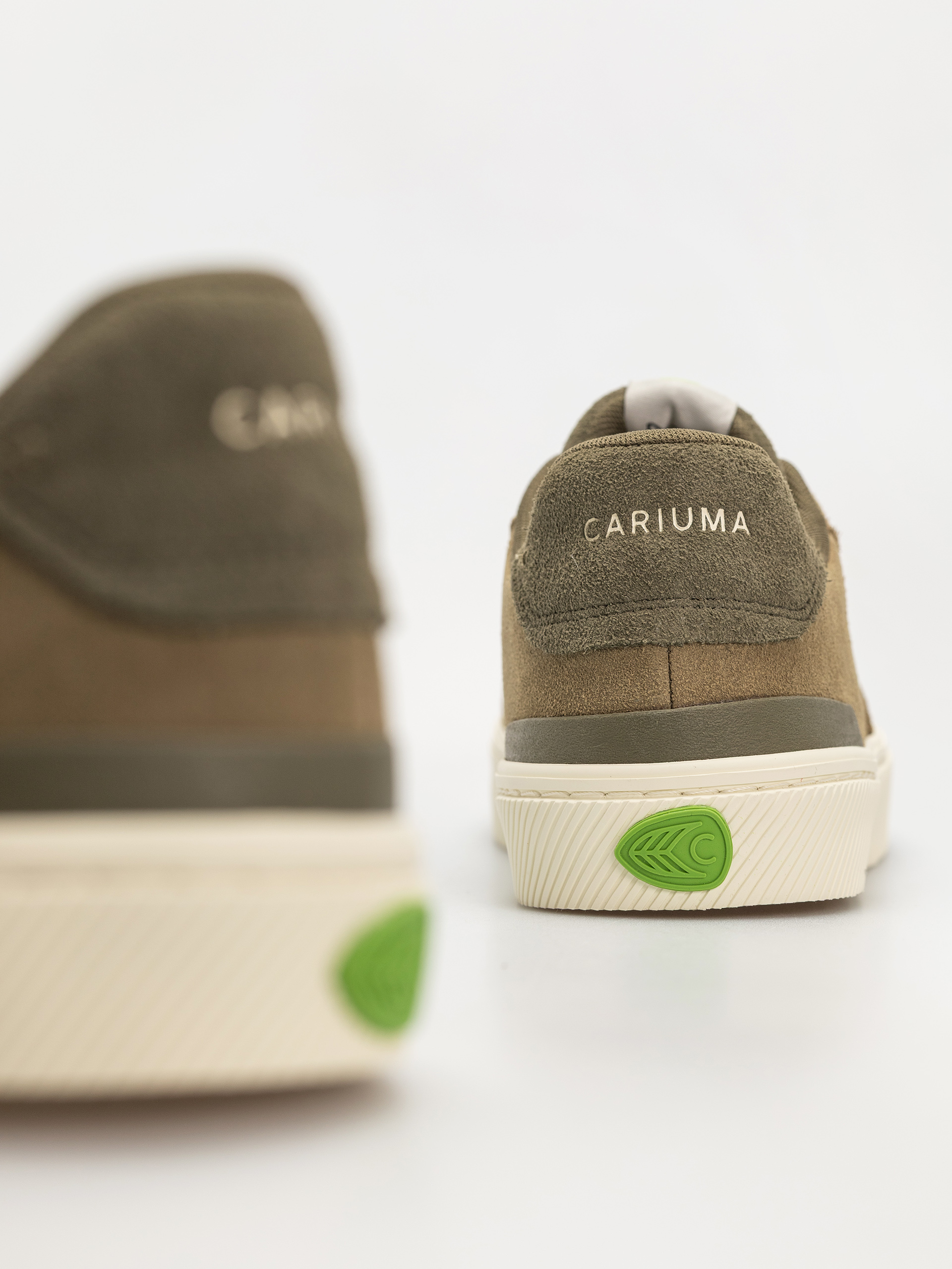 Boty Cariuma Luan Pro Wmn (olive green suede ivory logo burnt olive)