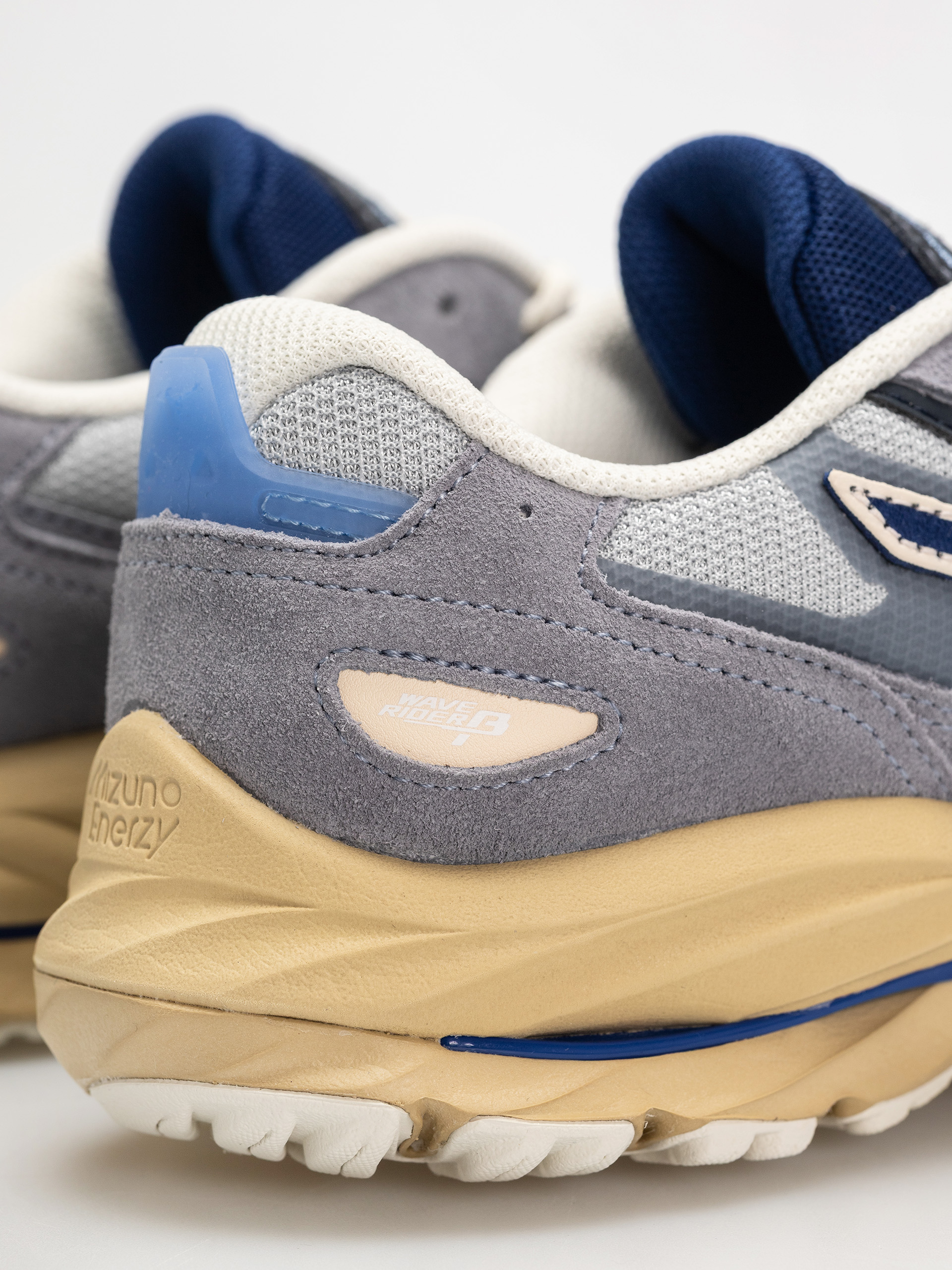 Boty Mizuno Wave Rider Beta (tradewinds/india ink/harbor mist)