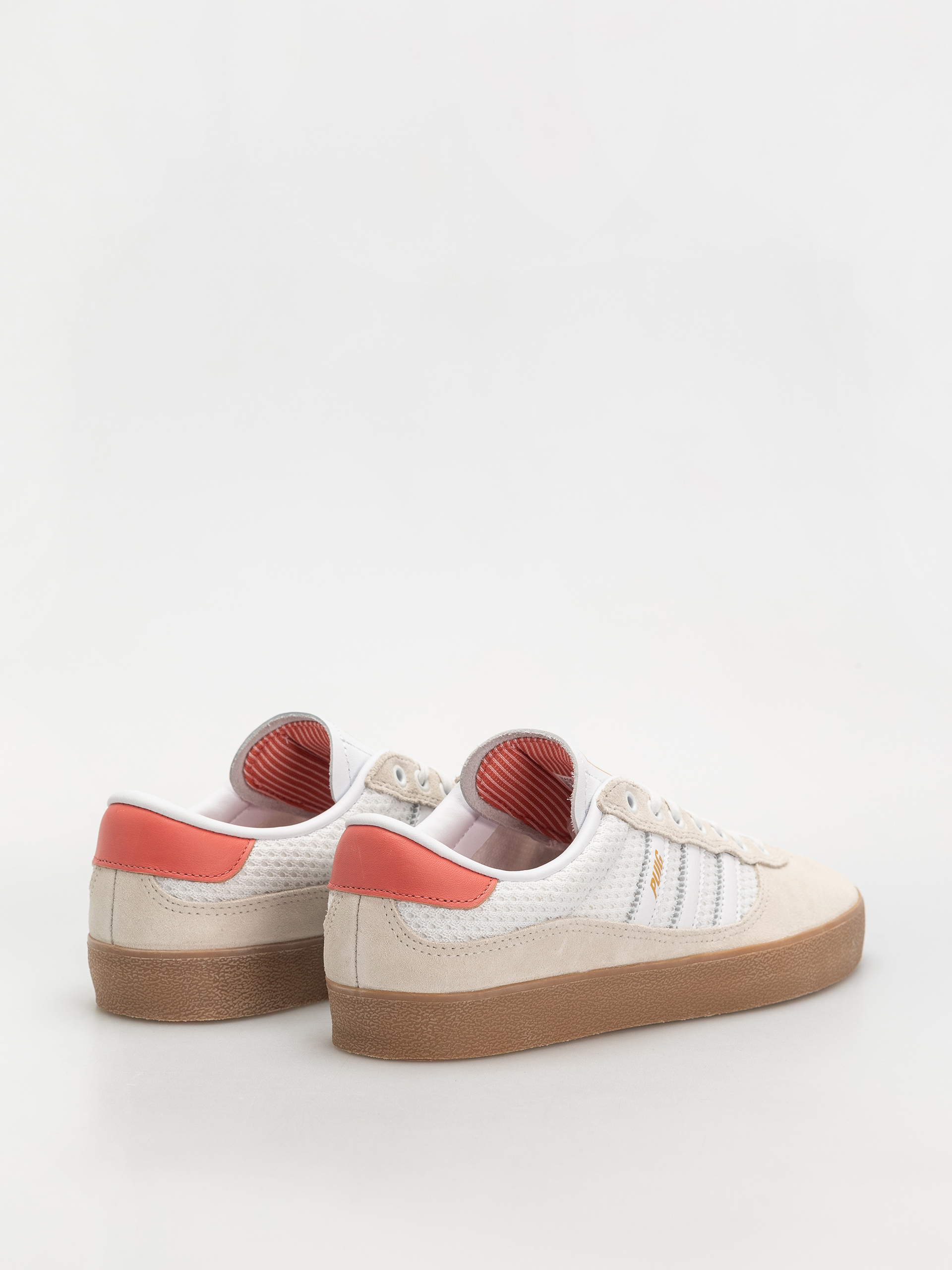 Boty adidas Puig Indoor (wonwhi/ftwwht/gum4)