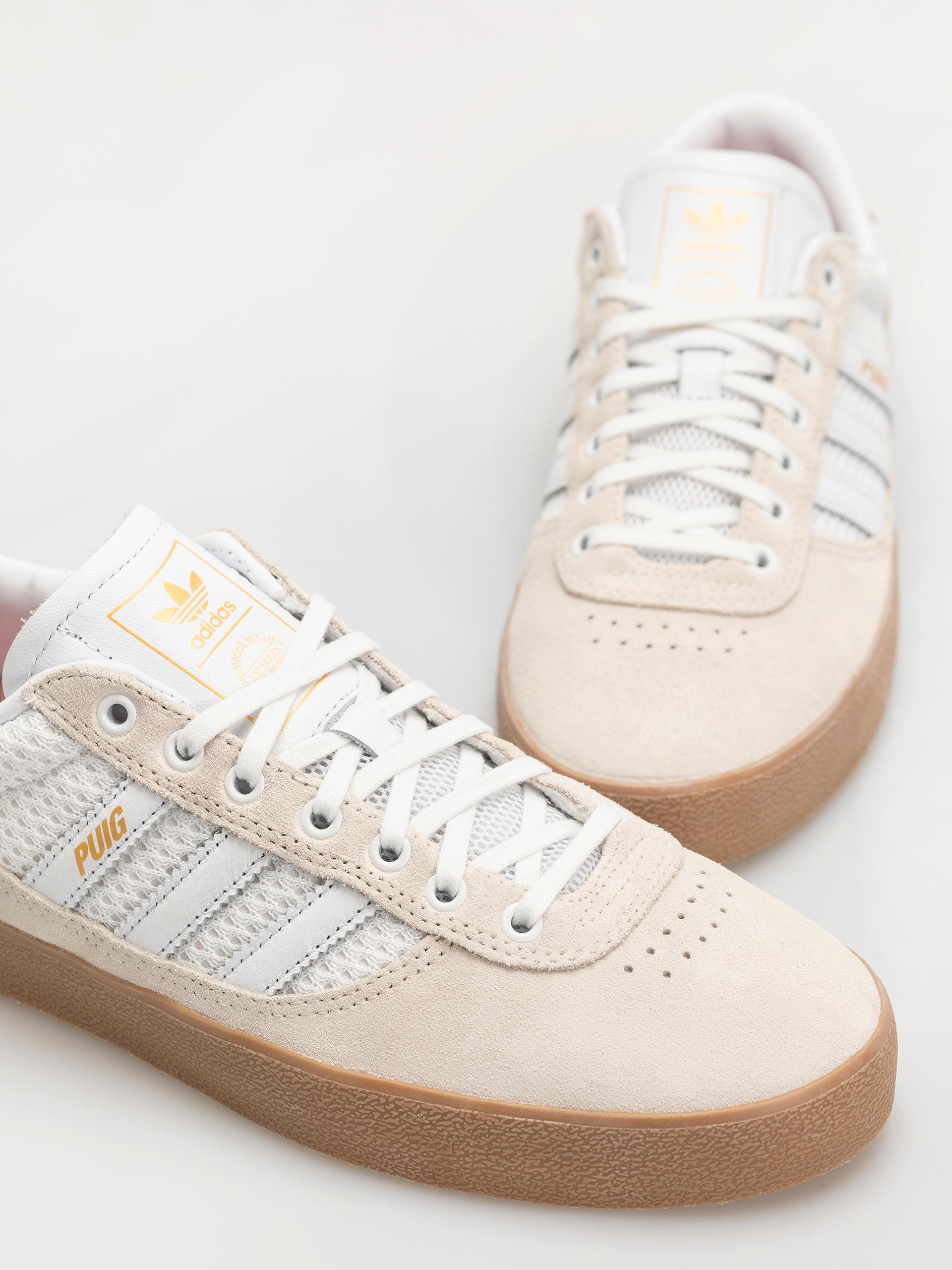Boty adidas Puig Indoor (wonwhi/ftwwht/gum4)