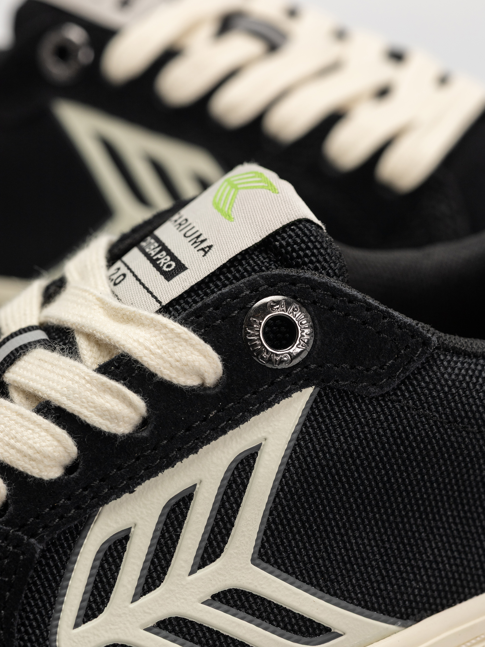 Boty Cariuma Catiba Pro 2.0 Wmn (black suede and cordura ivory logo)