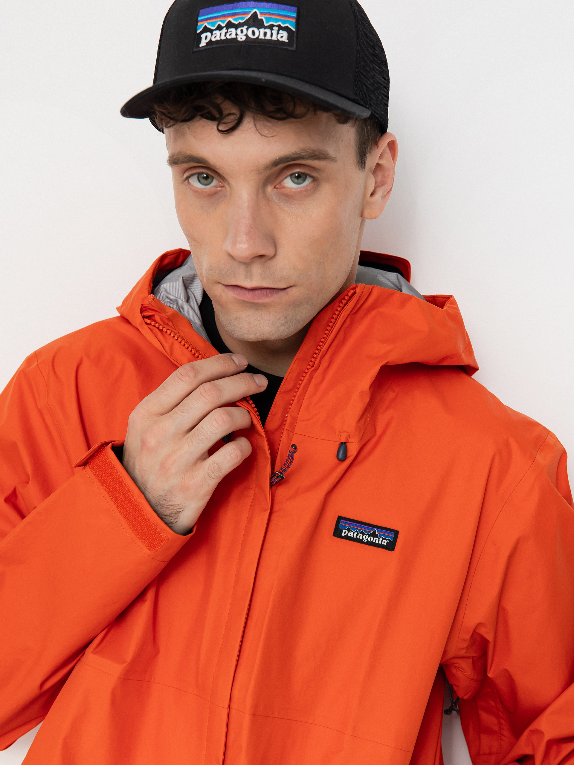 Bunda Patagonia Torrentshell 3L (pollinator orange)