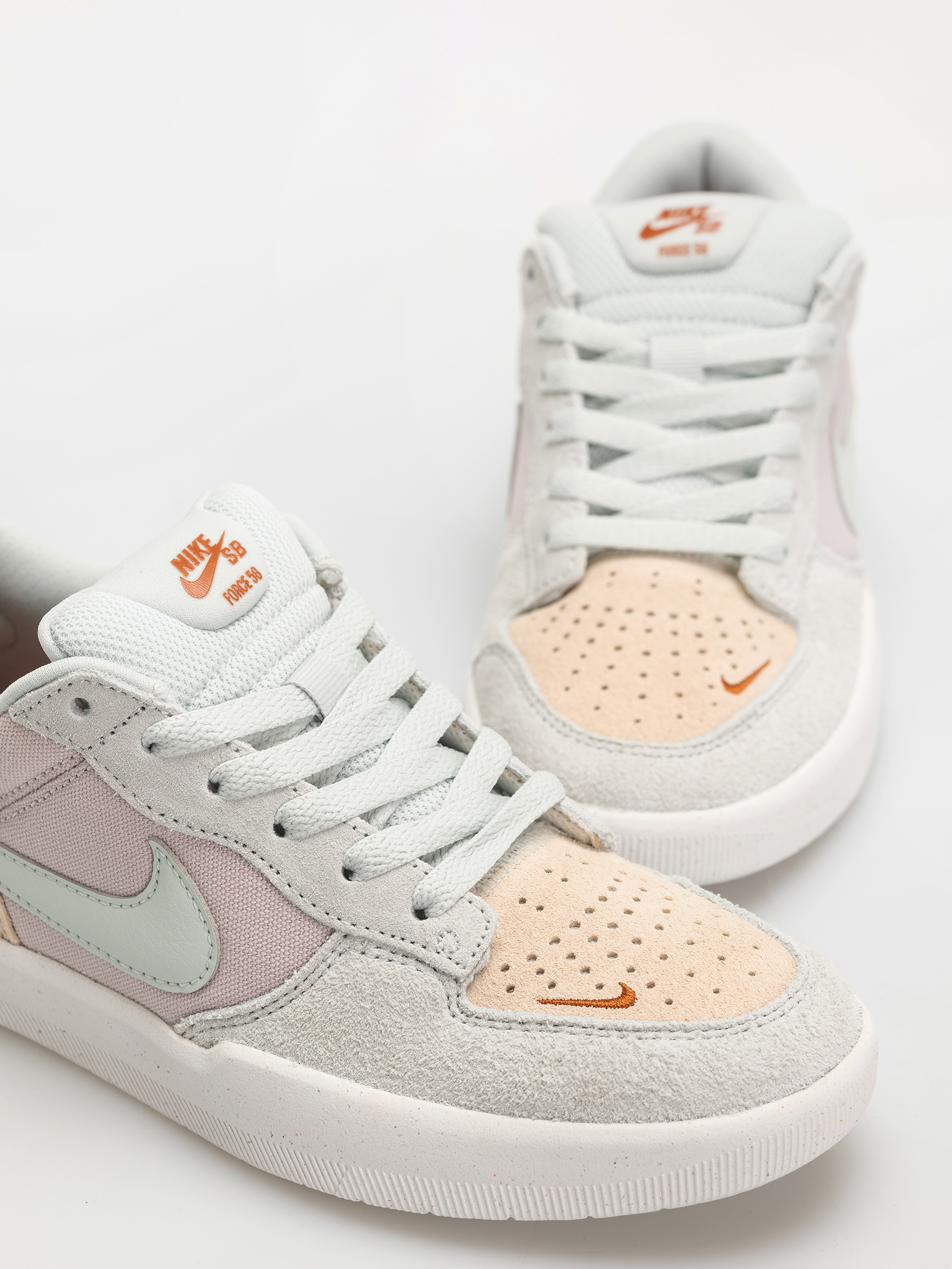 Boty Nike SB Force 58 (platinum violet/light silver sanddrift)
