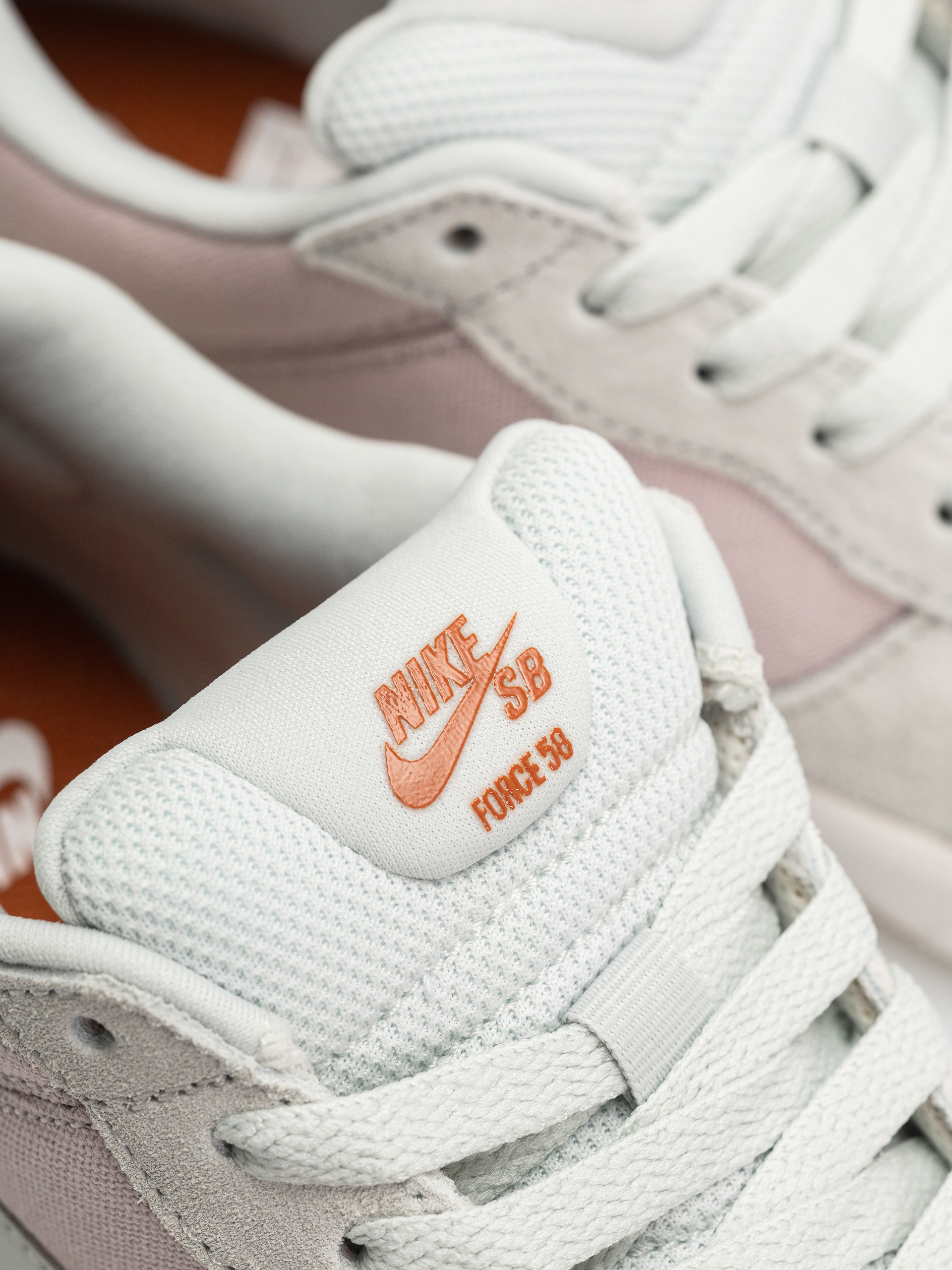 Boty Nike SB Force 58 (platinum violet/light silver sanddrift)