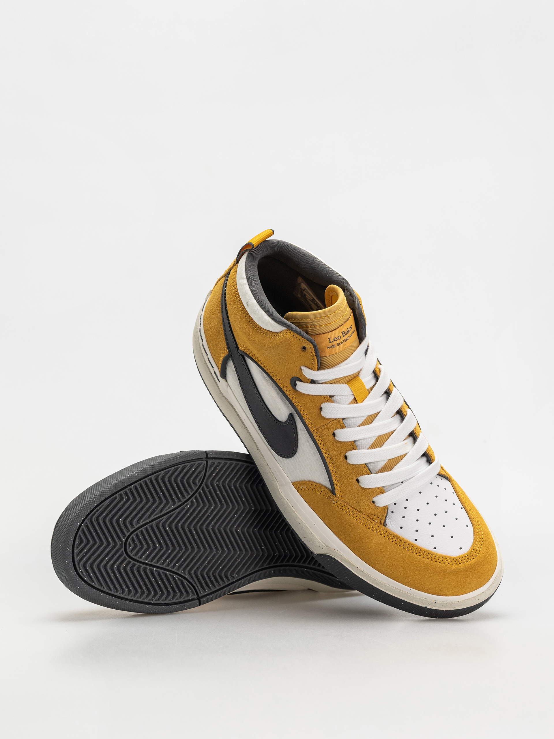 Boty Nike SB React Leo (university gold/dark grey)
