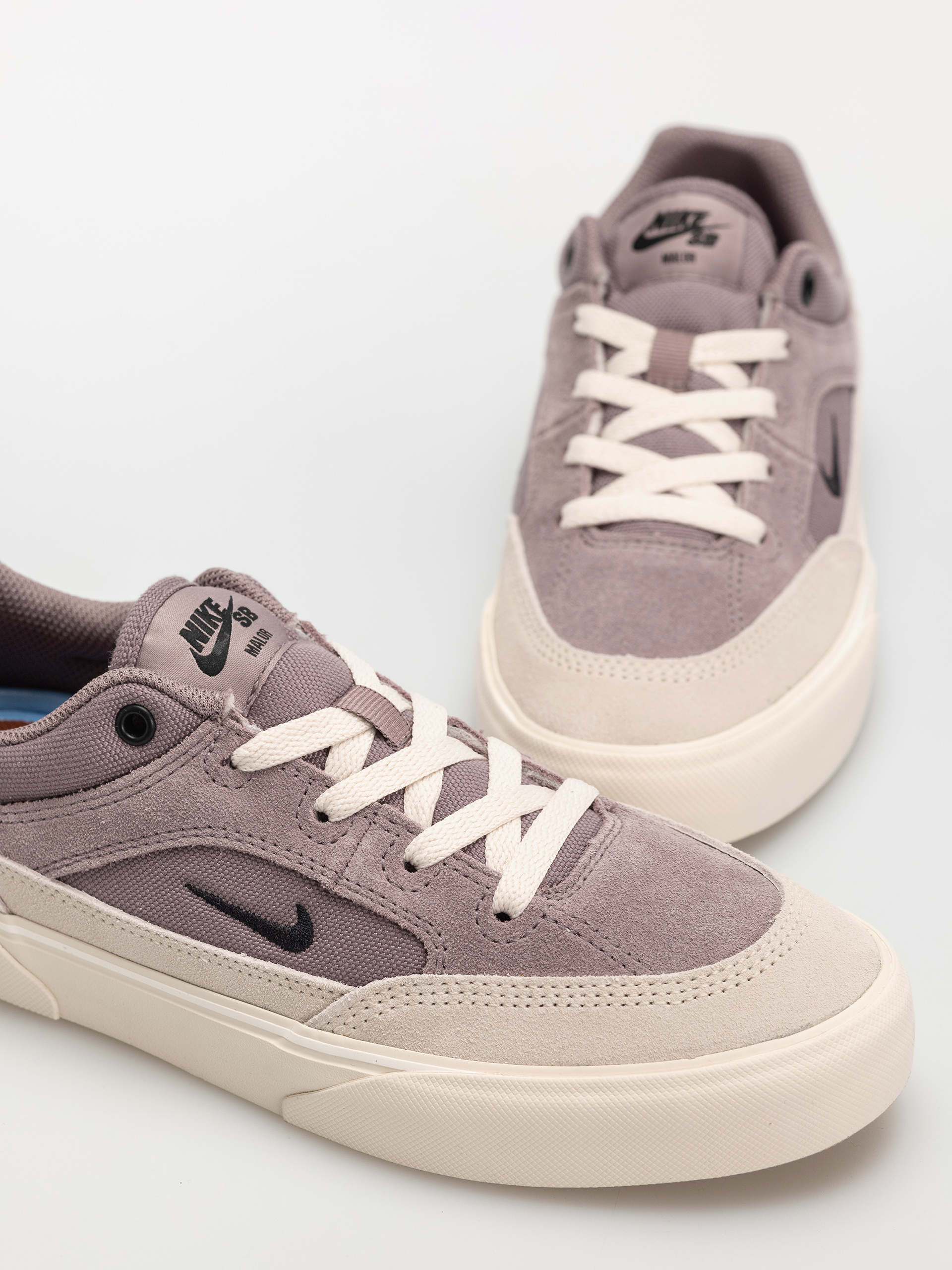 Boty Nike SB Malor TE (taupe grey/black lt orewood brn cinnamon)