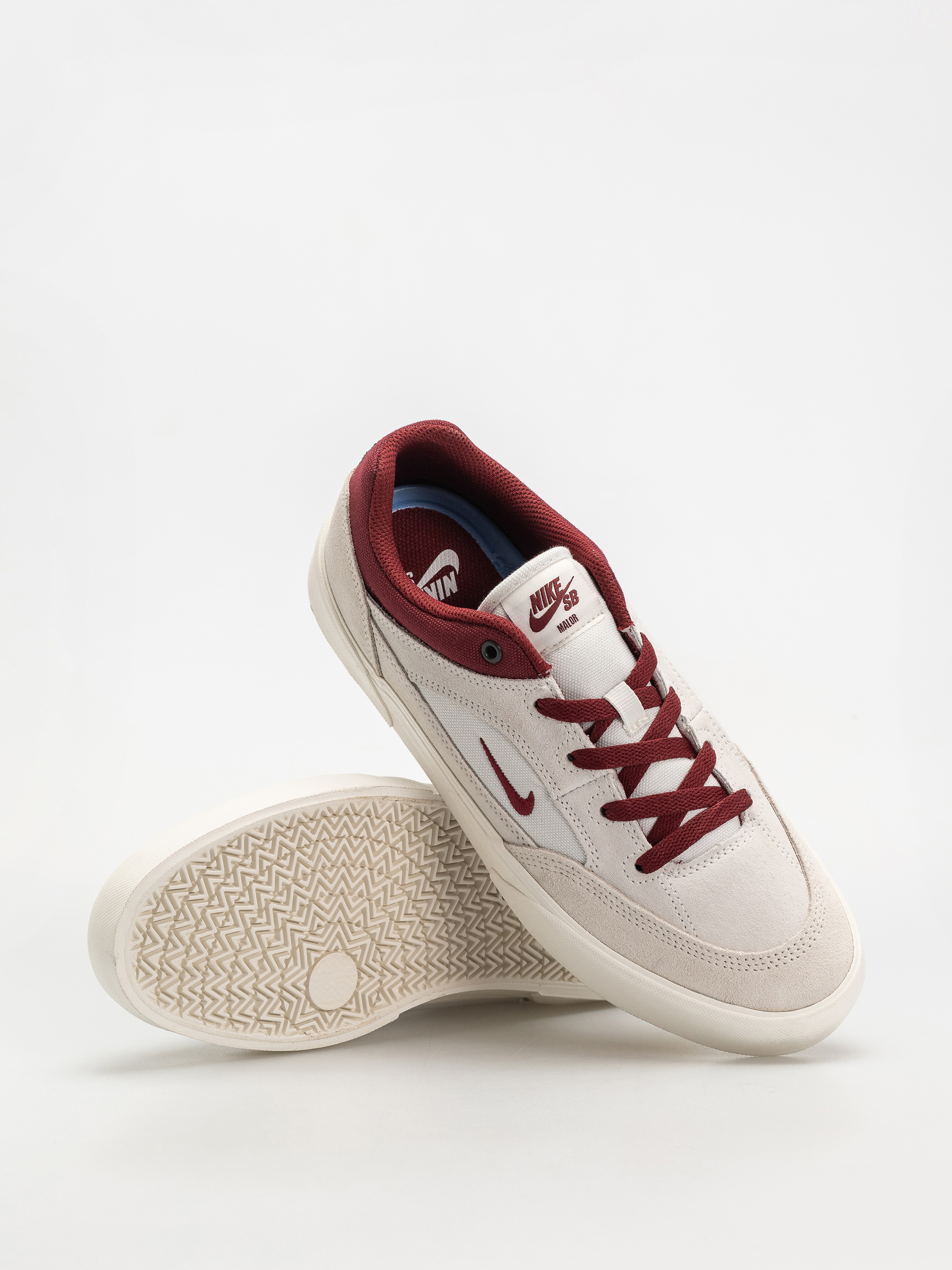 Boty Nike SB Malor (summit white/team red phantom sail)