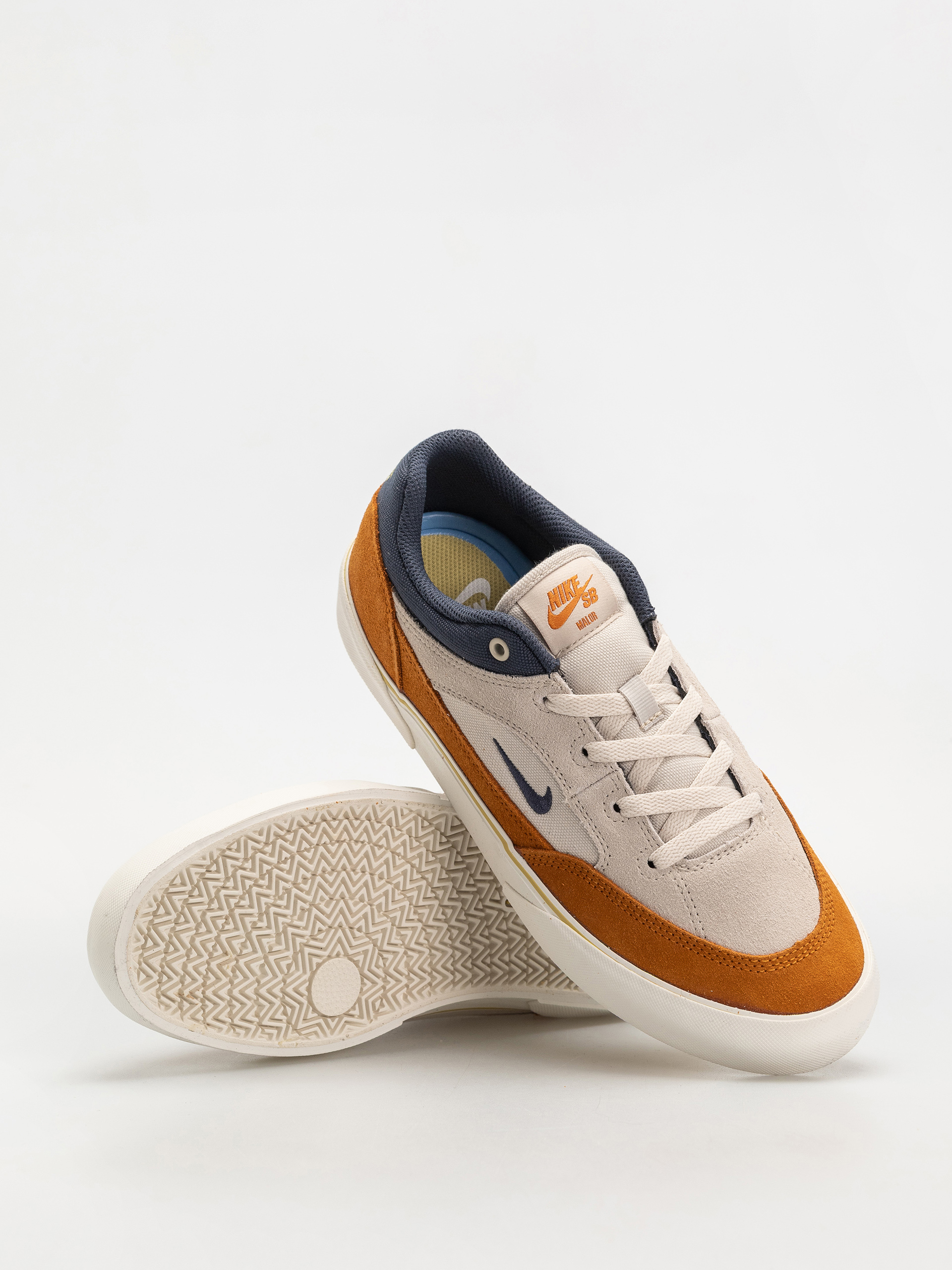 Boty Nike SB Malor (lt orewood brn/thunder blue monarch sail)