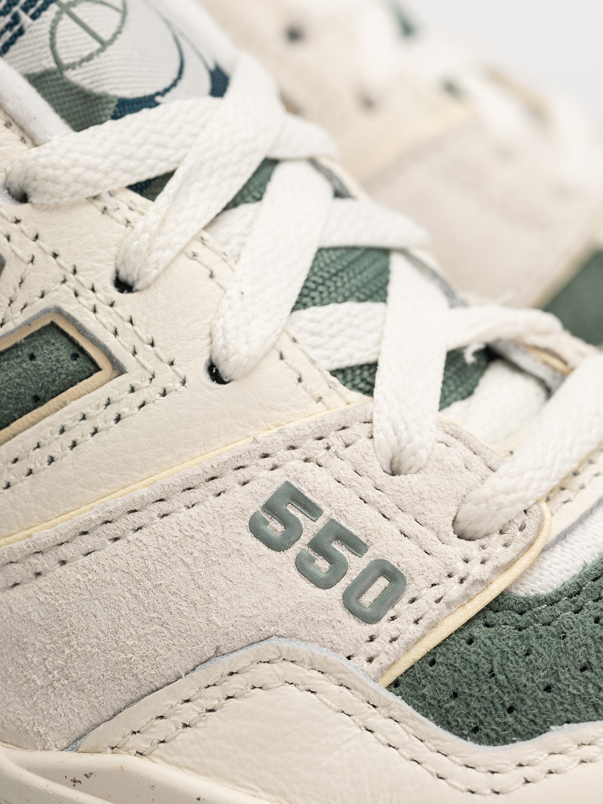 Boty New Balance 550 Wmn (sea salt)