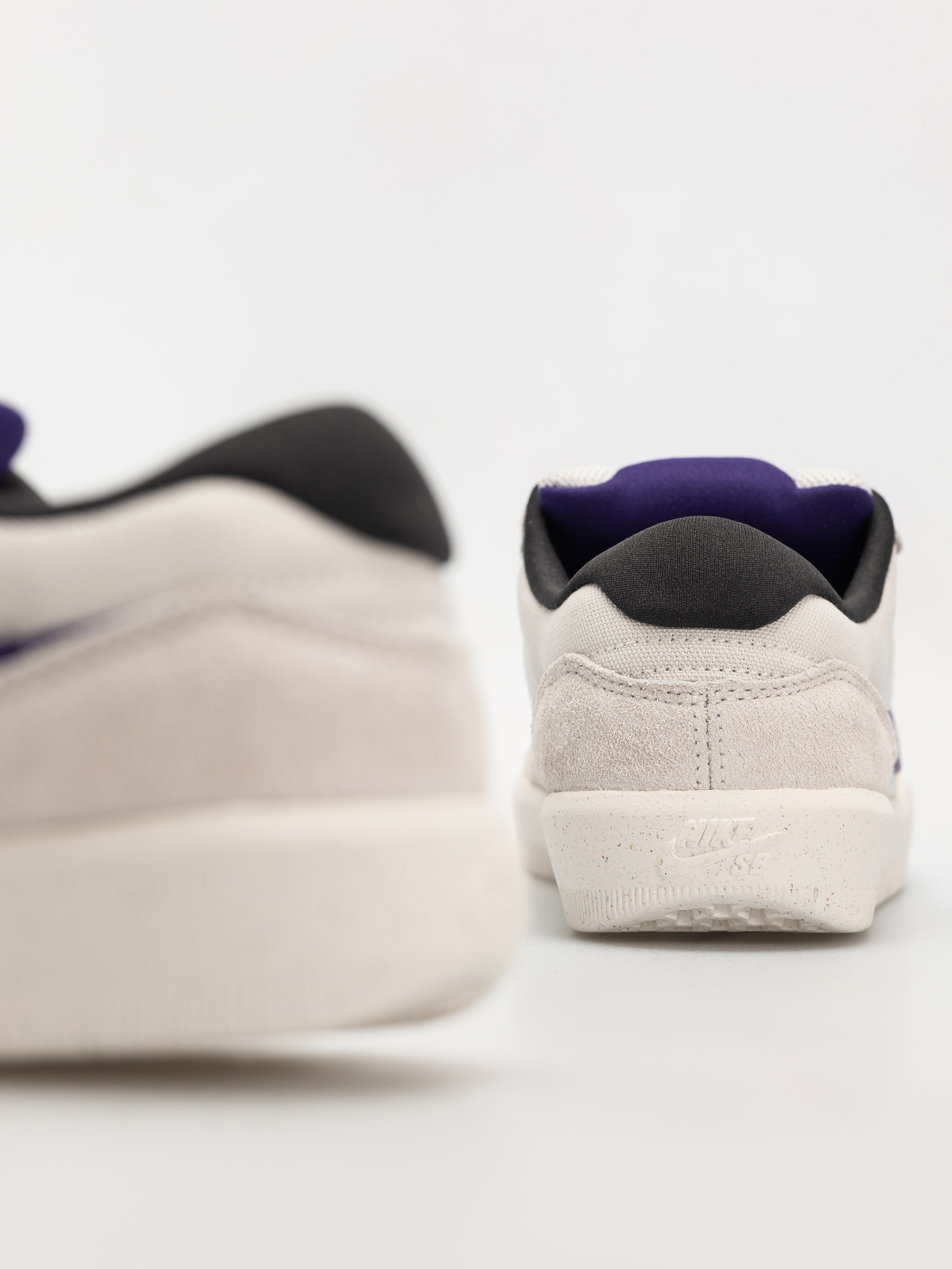 Boty Nike SB Force 58 (phantom/court purple summit white)