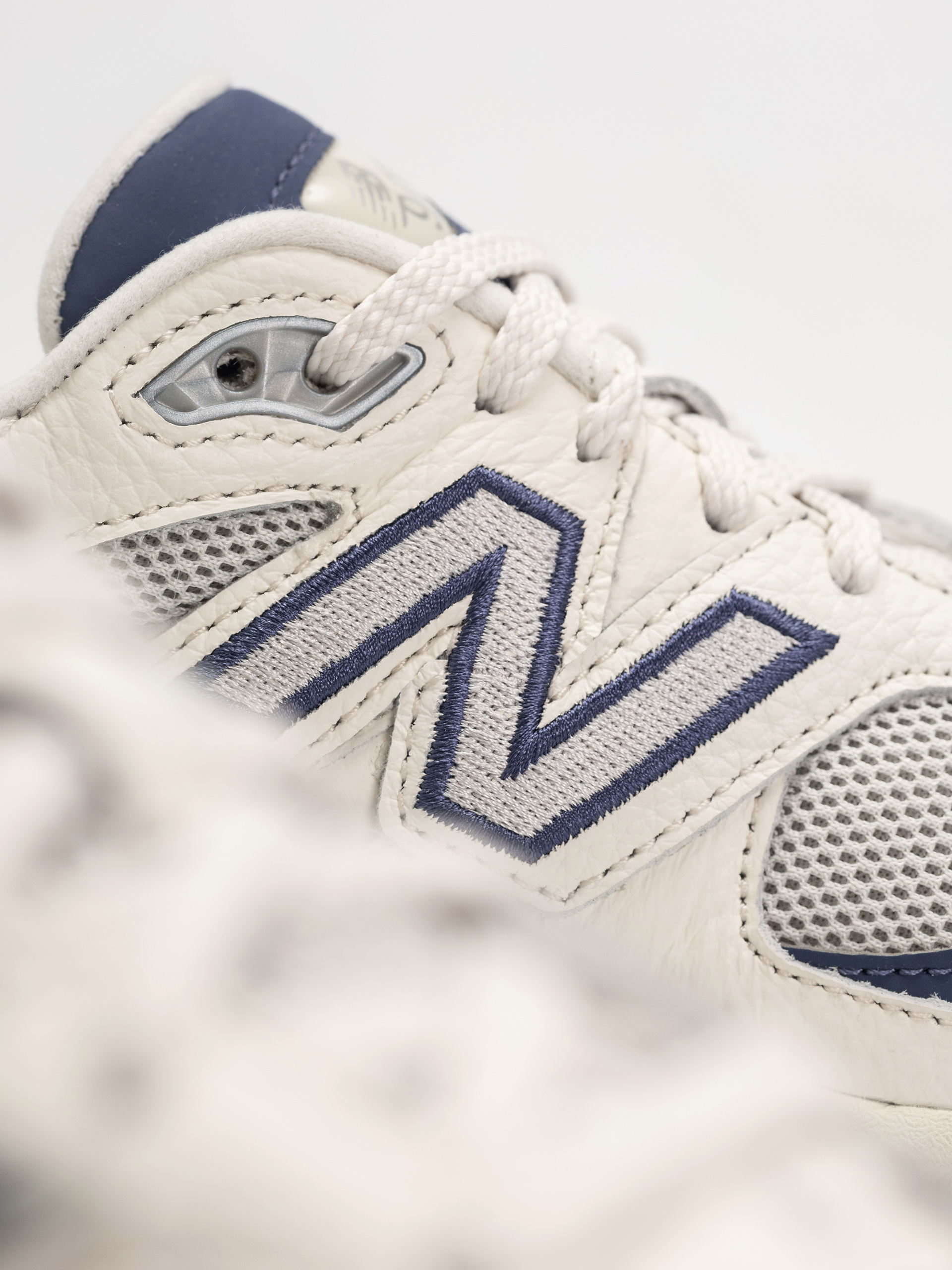 Boty New Balance 9060 (sea salt)
