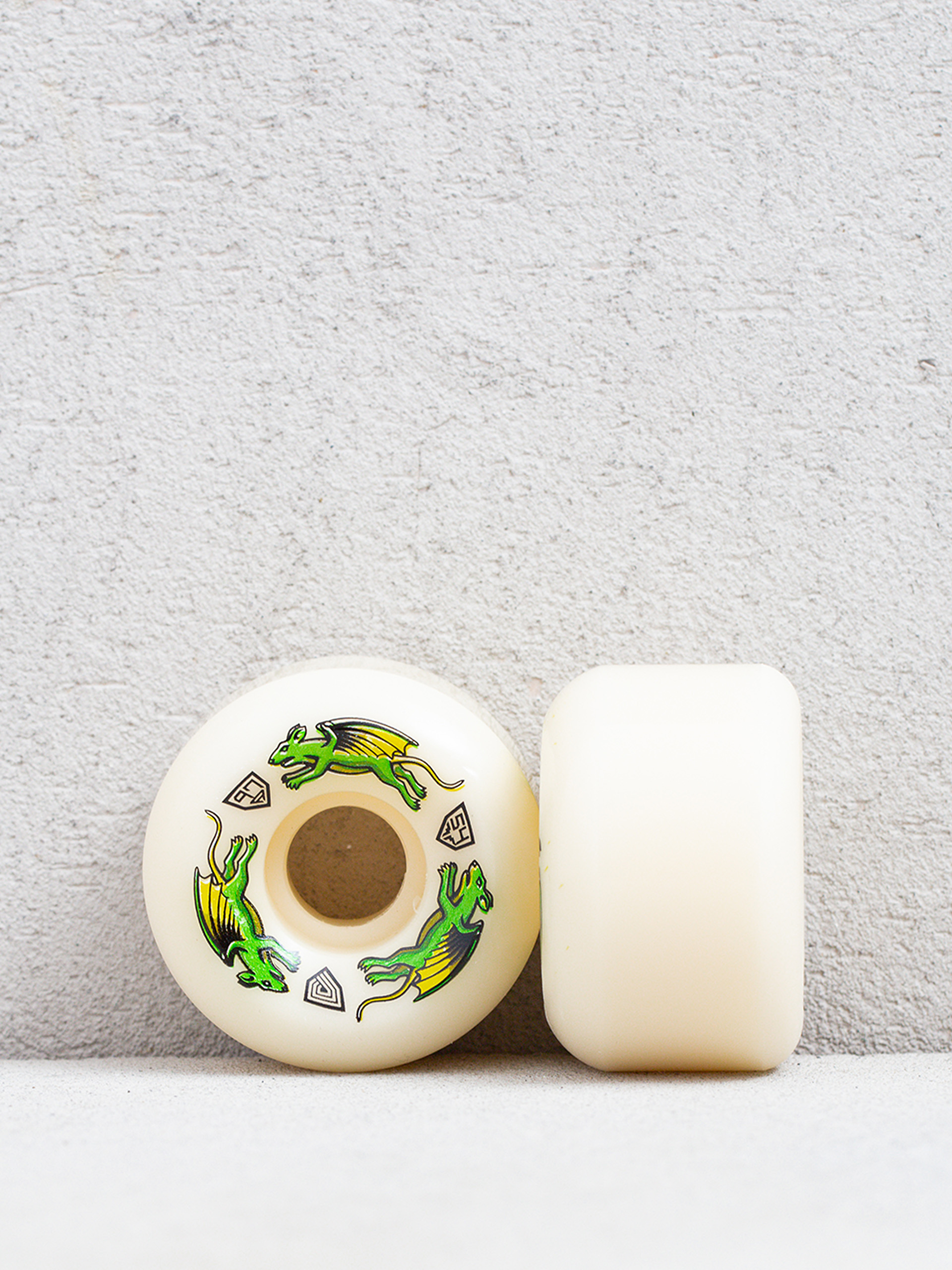 Kolečka Powell Peralta WL PP Dragon Formula Nano Rat V6 97A (off white)