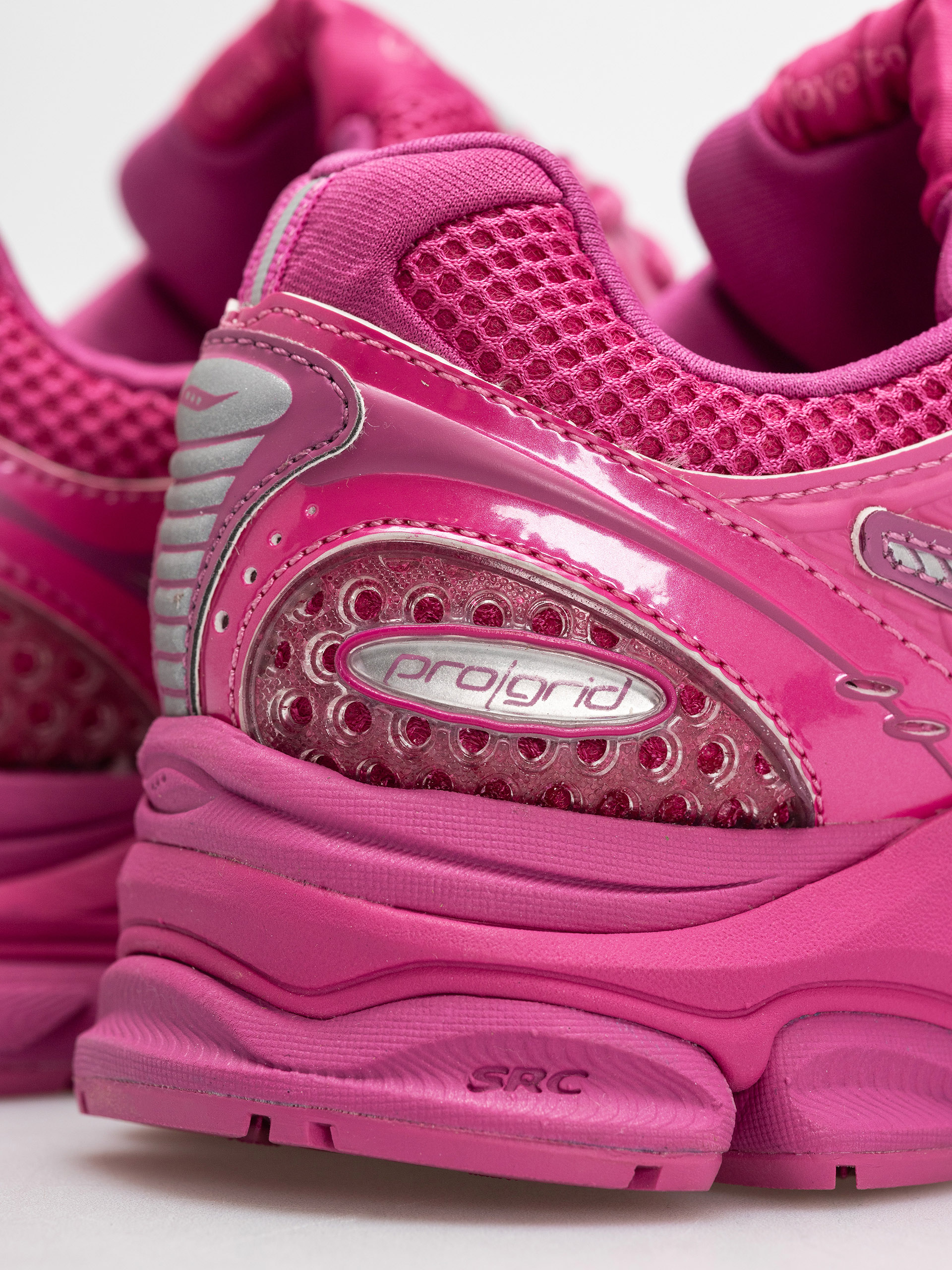 Boty Saucony Progrid Triumph 4 (pink)