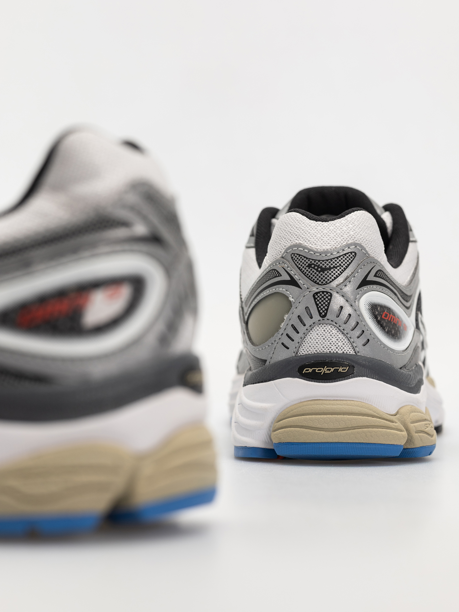 Boty Saucony Progrid Omni 9 (grey/silver)