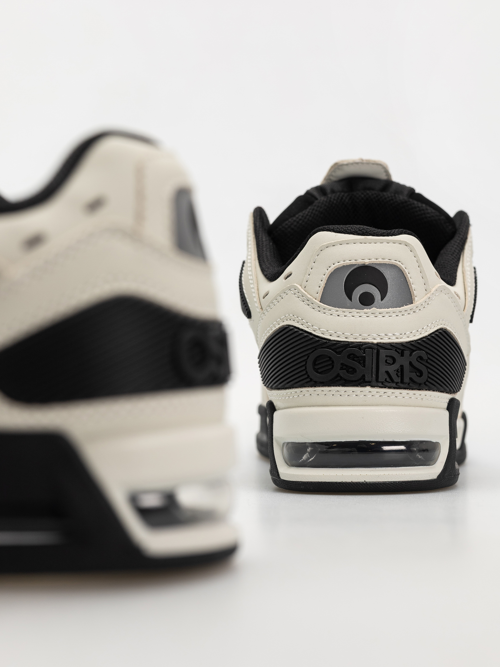 Boty Osiris Peril (eggshell/black)