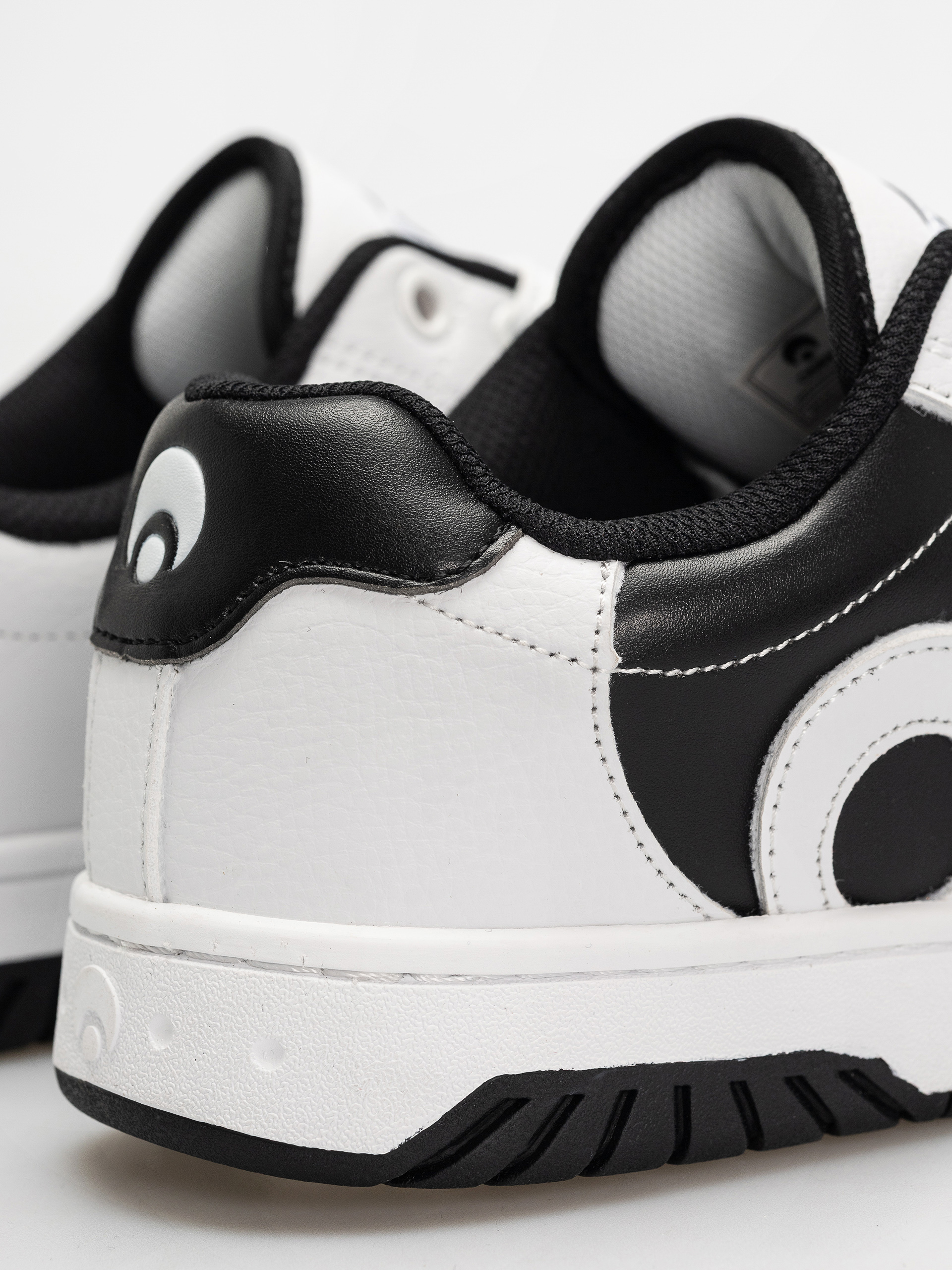 Boty Osiris Troma Alt (white/white/black)