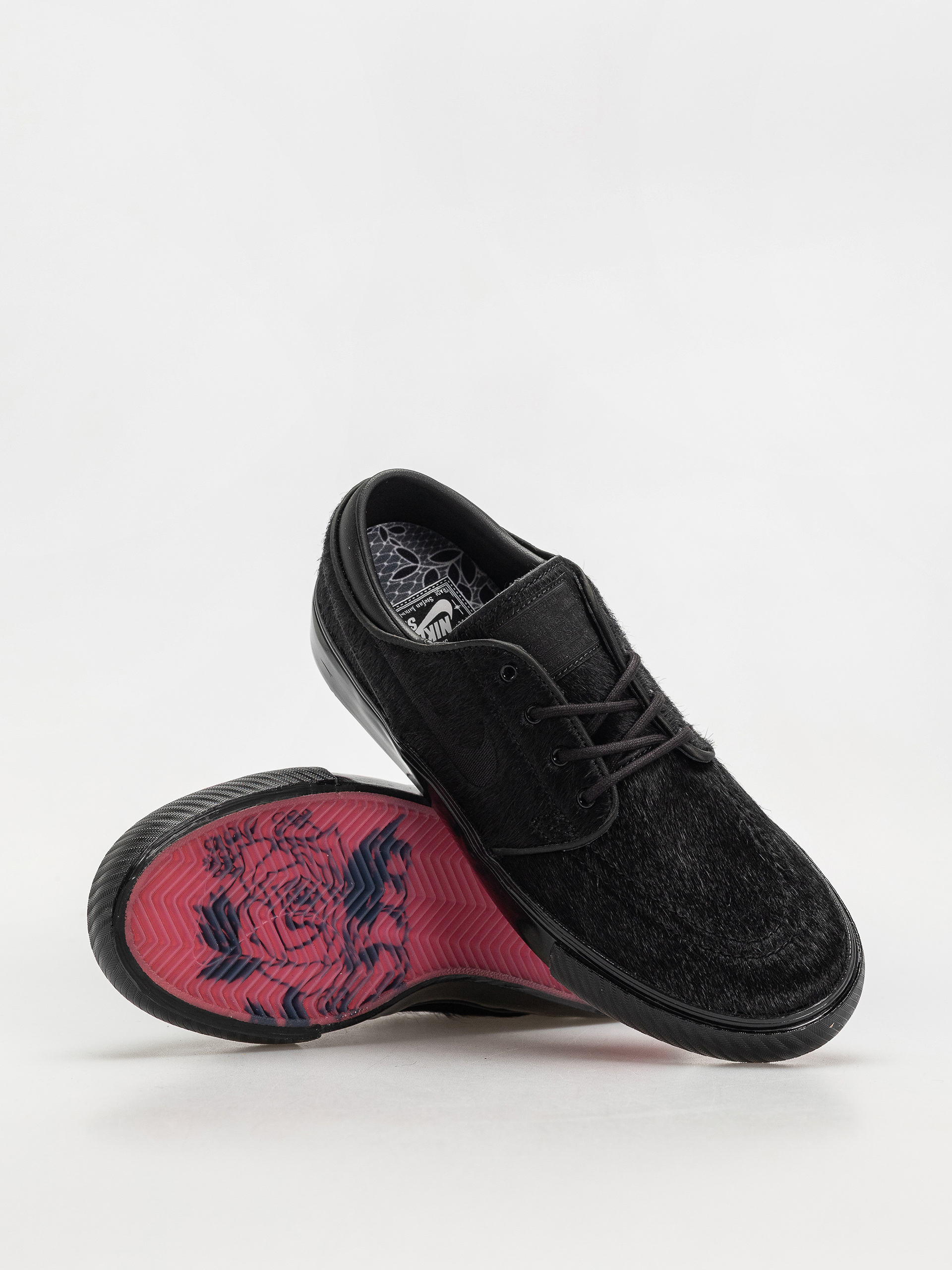 Boty Nike SB Zoom Janoski Og+ SE (black/black off noir black)