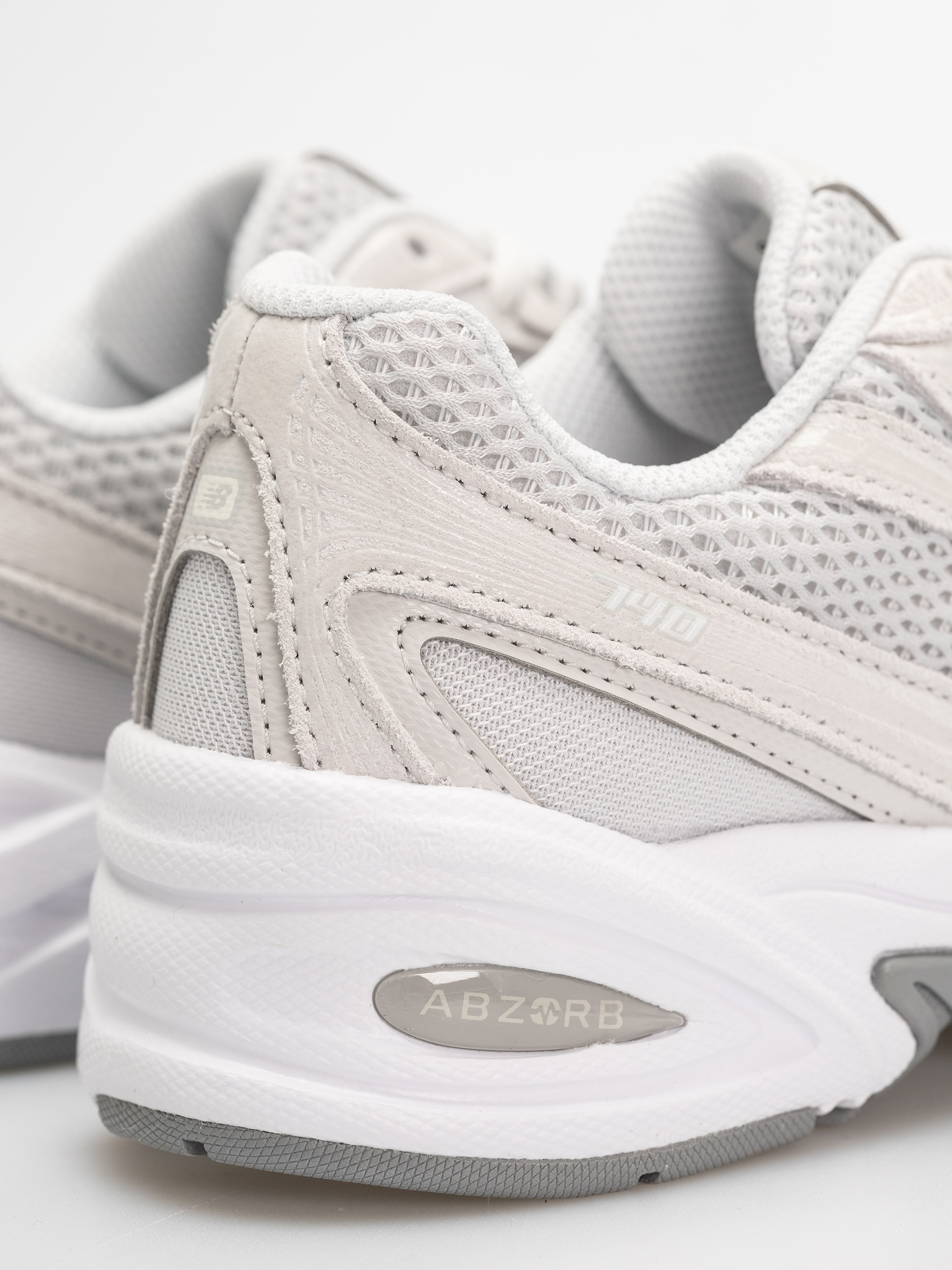 Boty New Balance 740 (grey)