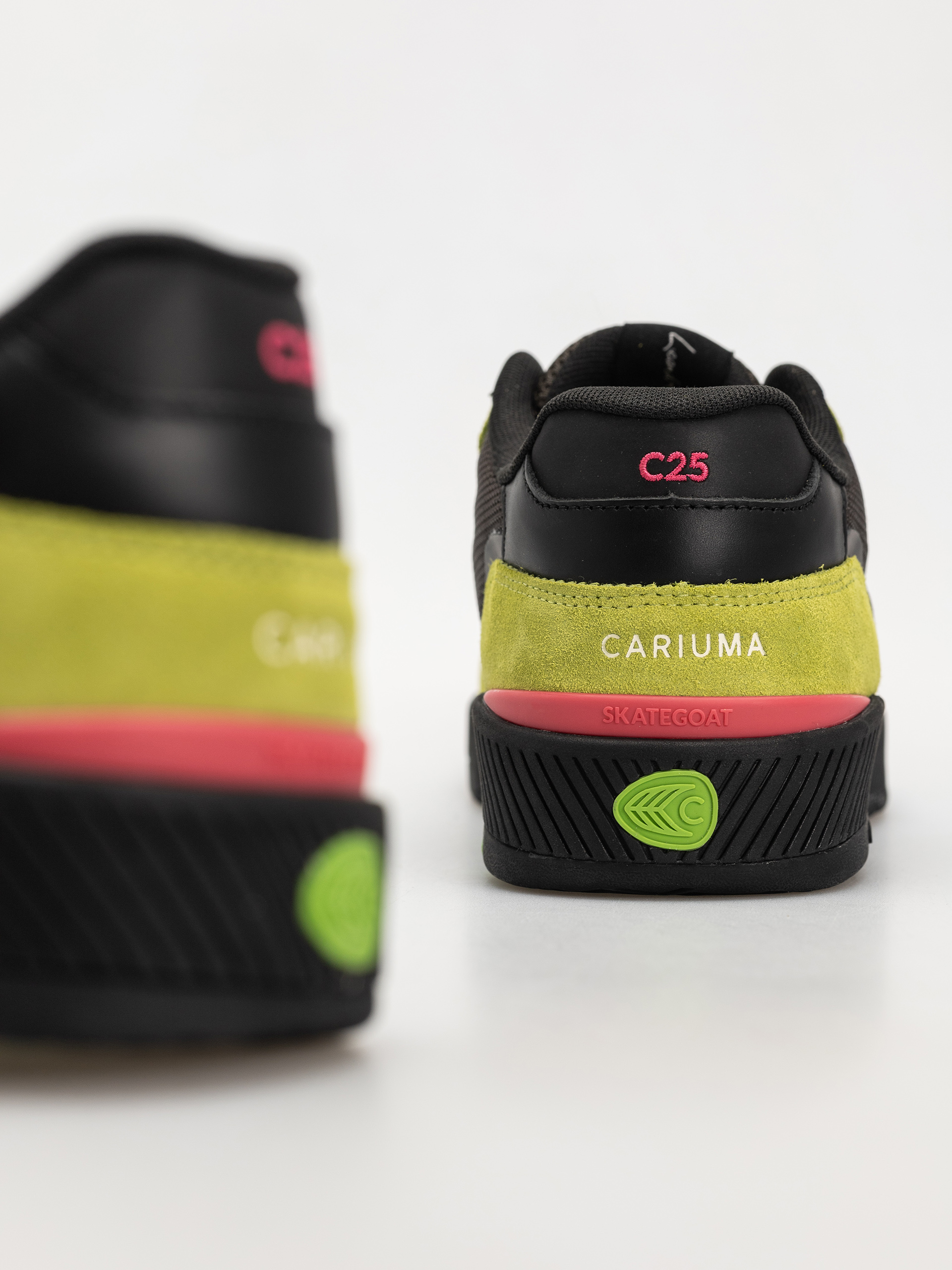 Boty Cariuma Skategoat C25 Pro (lime green suede black mesh ivory logo pink)