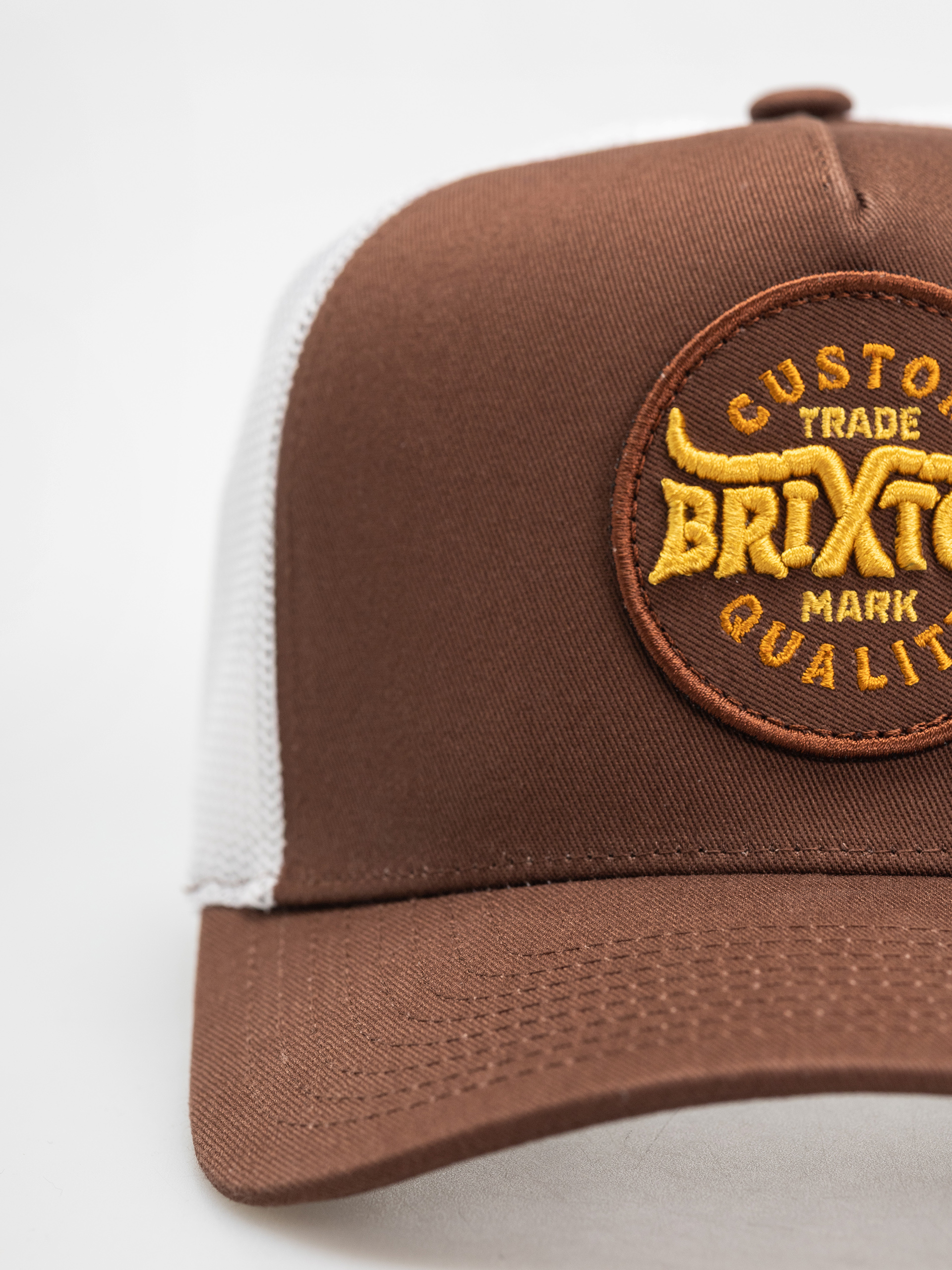 Kšiltovka  Brixton Gibson C Np Mp Trucker (brown/off white)