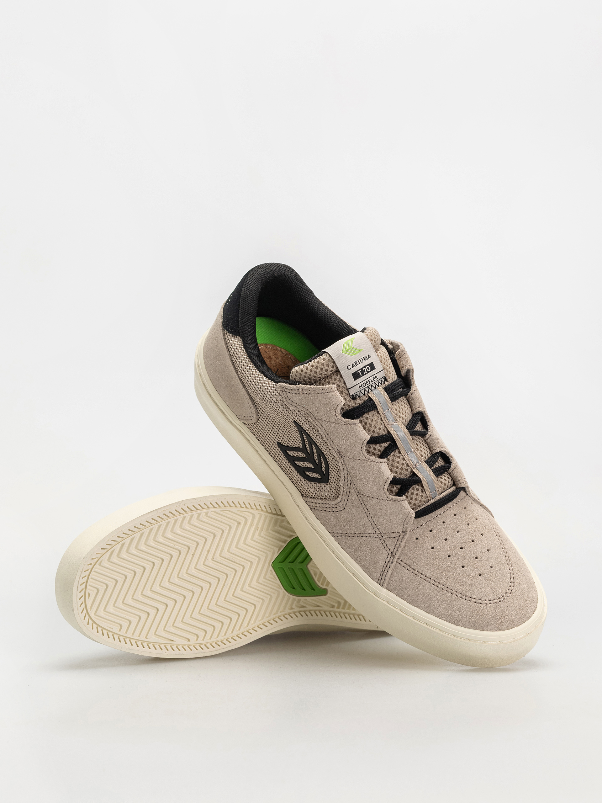 Boty Cariuma T20 Pro (plaza taupe suede and mesh black logo)