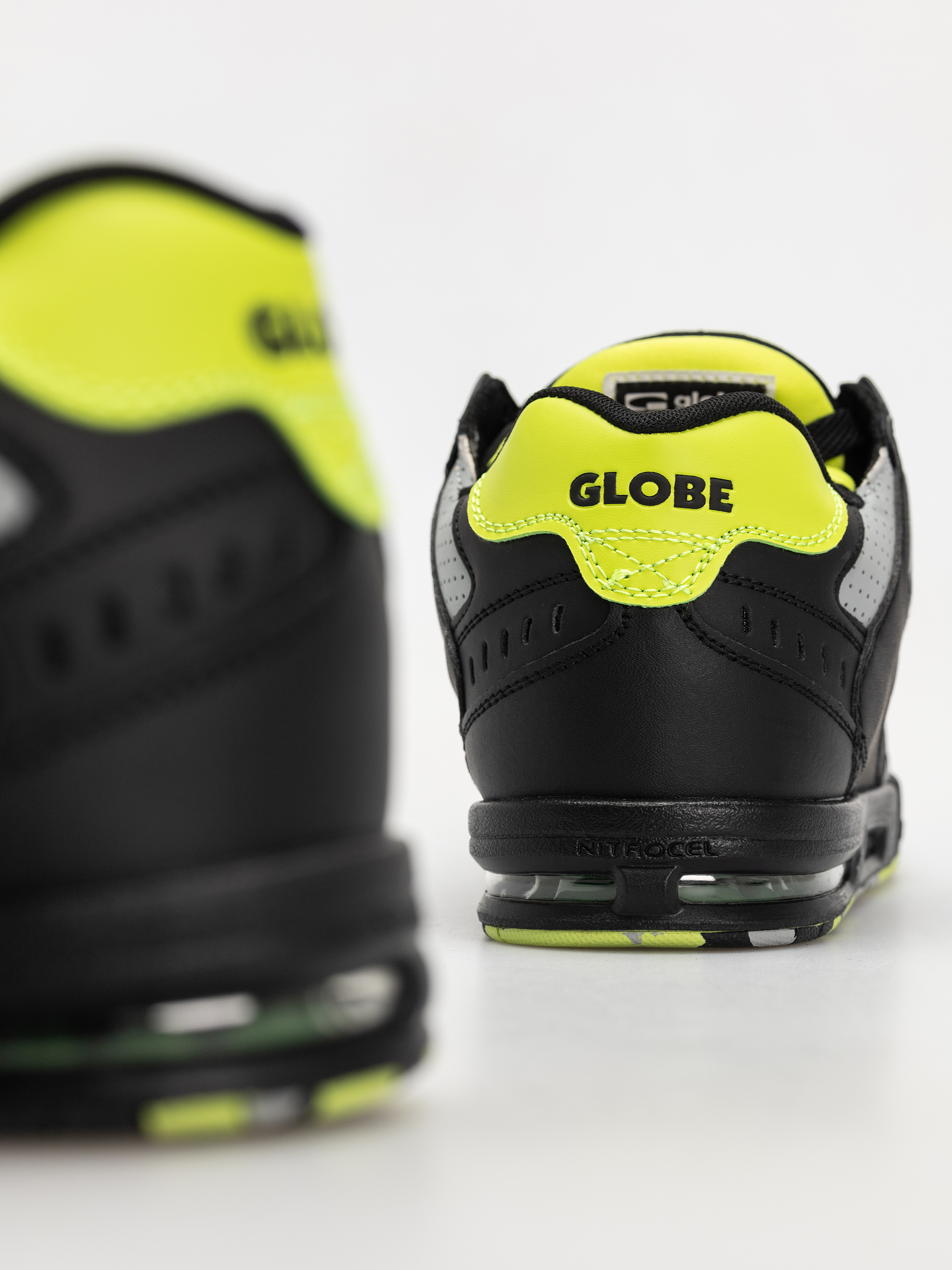 Boty Globe Sabre (black lime)