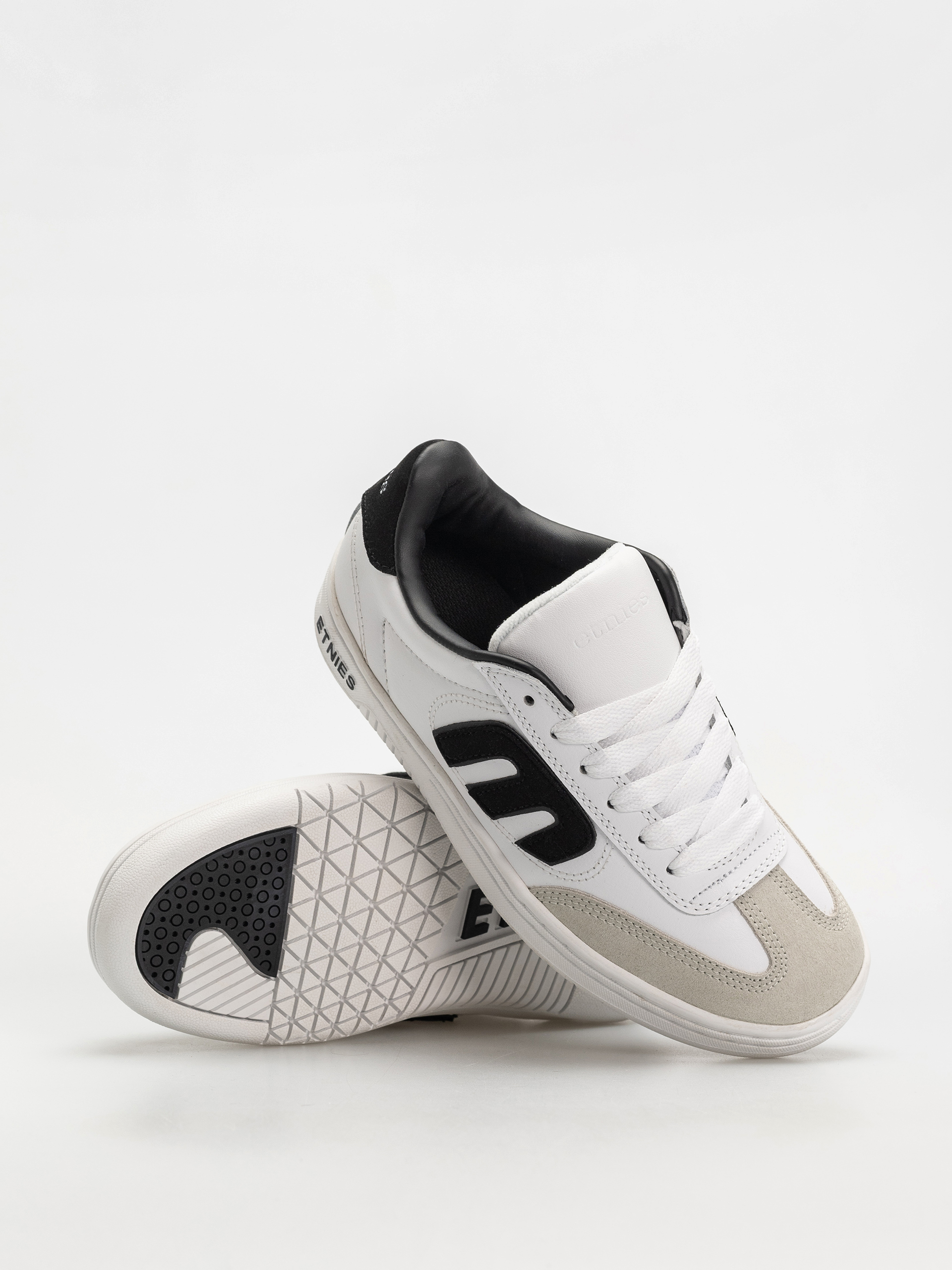 Boty Etnies Locut (white/black/white)