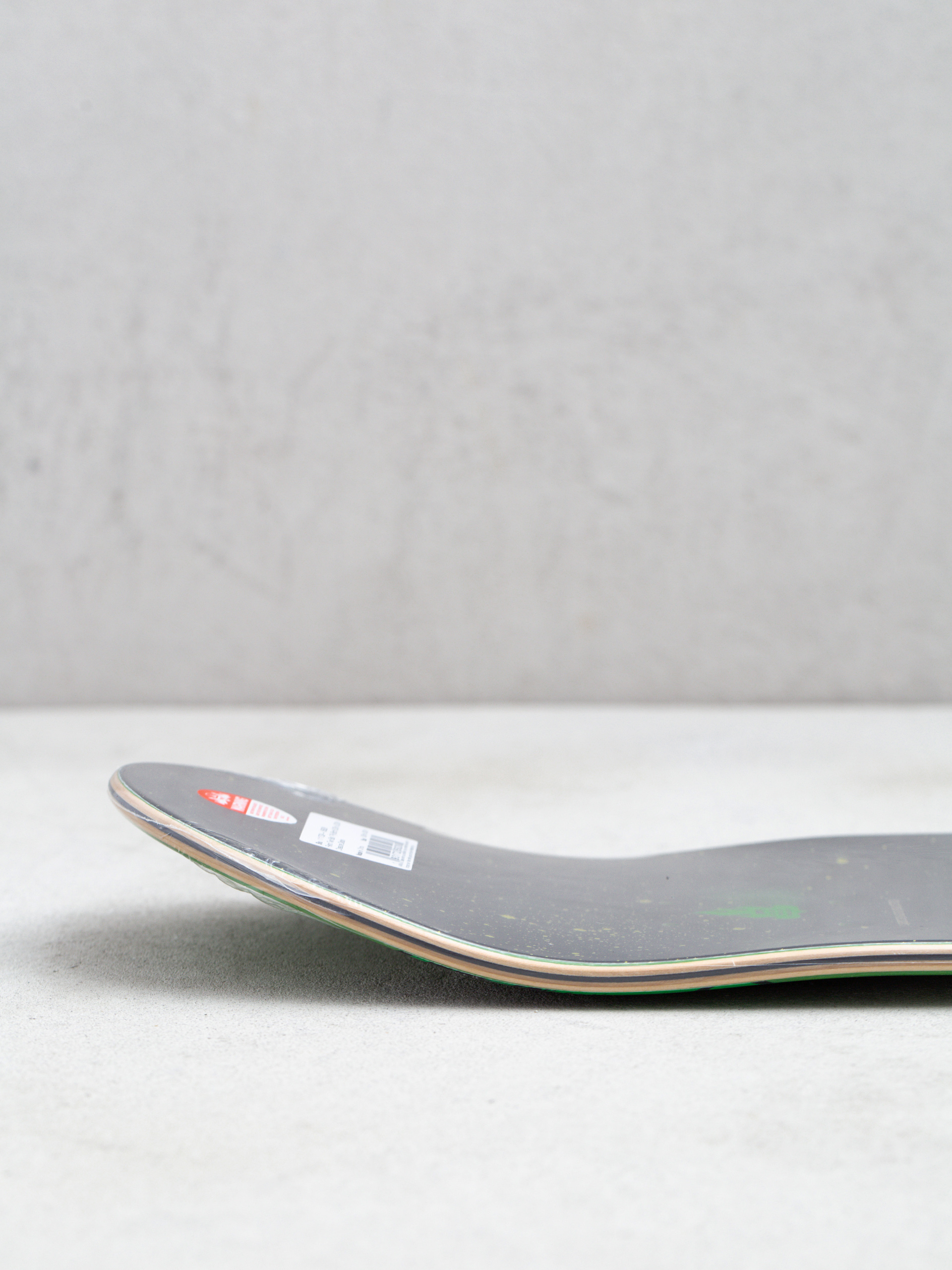 Deska Creature Fiend Twin Bat (black/green)