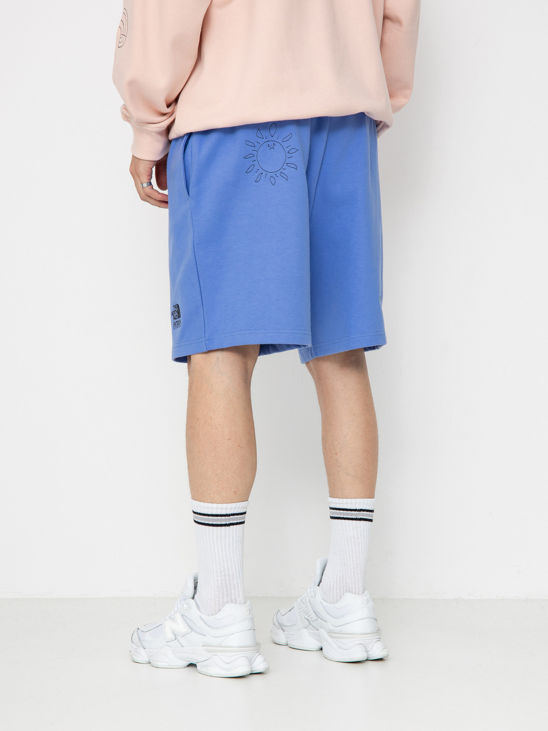 Kraťasy The North Face Mountain Cleanup Relaxed (virtual blue)