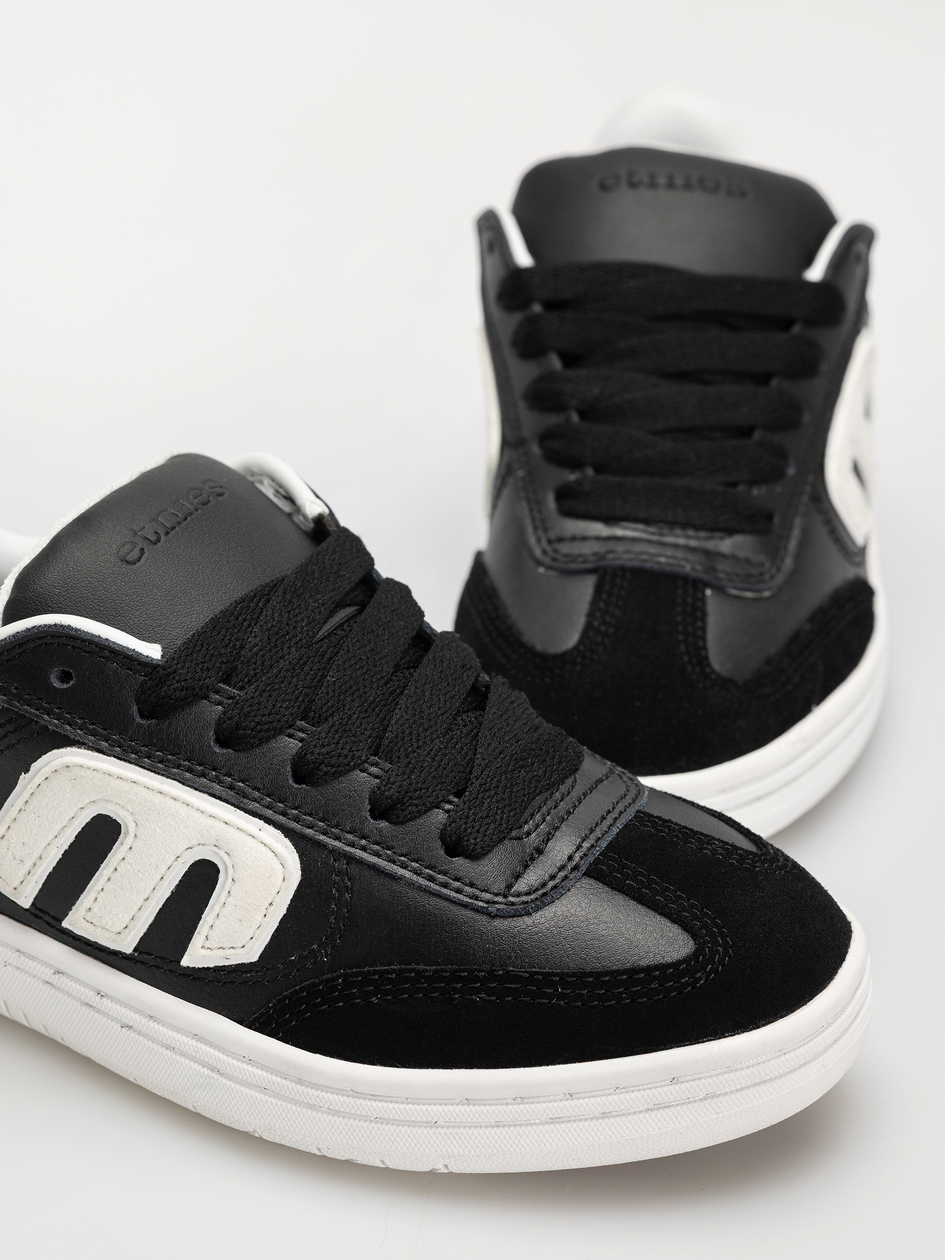Boty Etnies Locut (black/white/white)