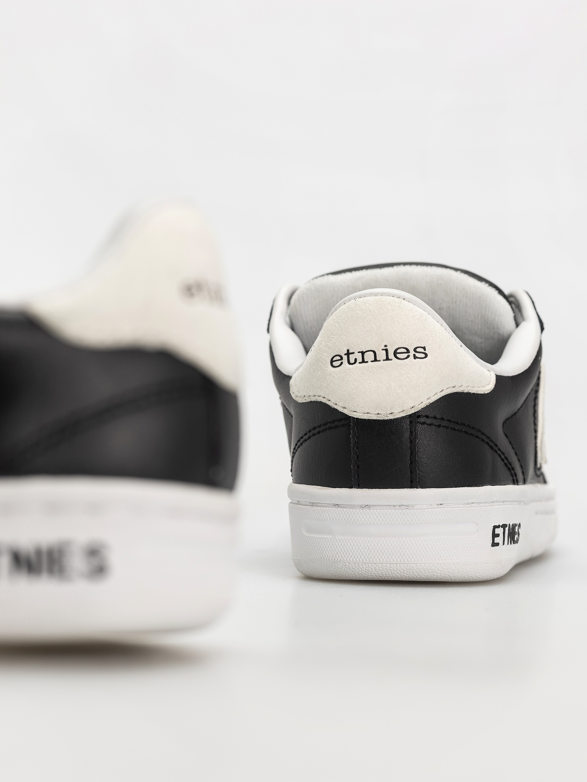 Boty Etnies Locut (black/white/white)