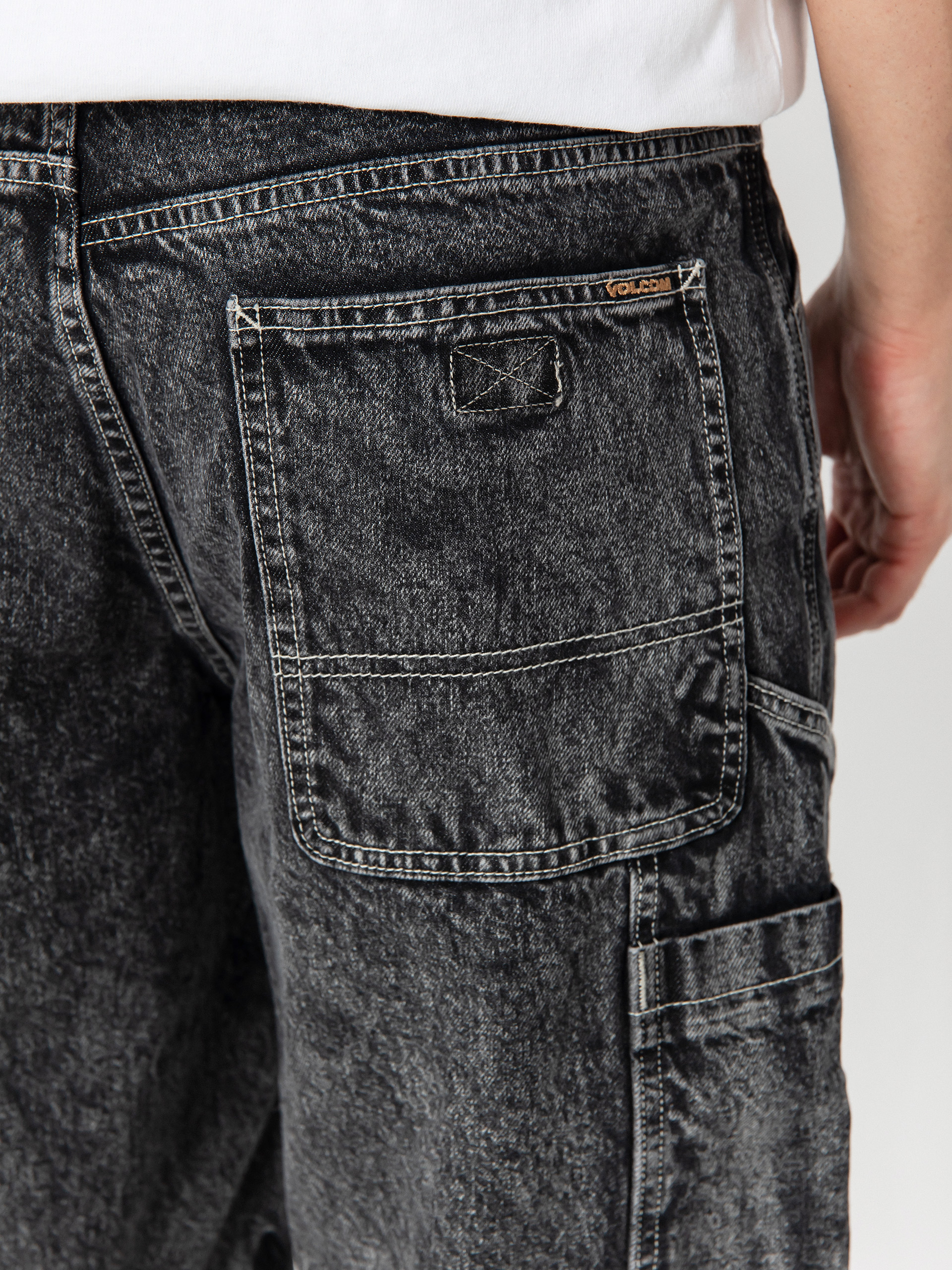 Kraťasy Volcom Labored Utility (light acid black)