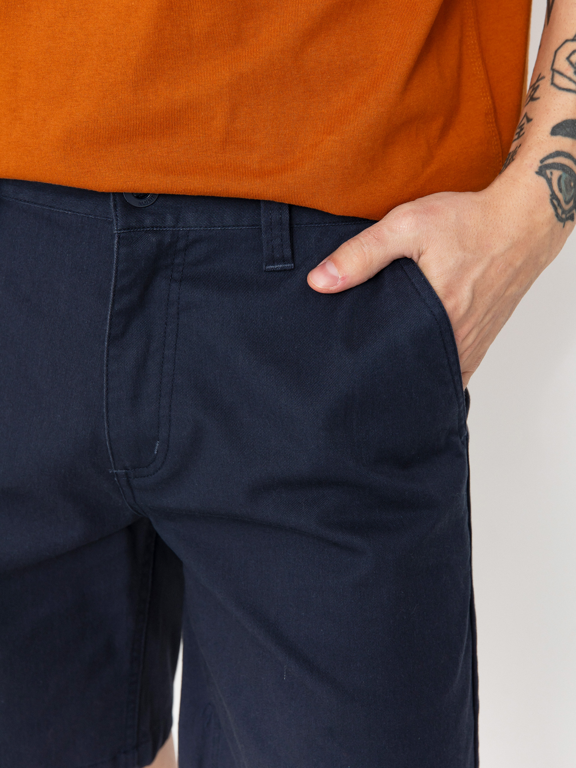 Kraťasy Brixton Choice Chino 19 (washed navy)