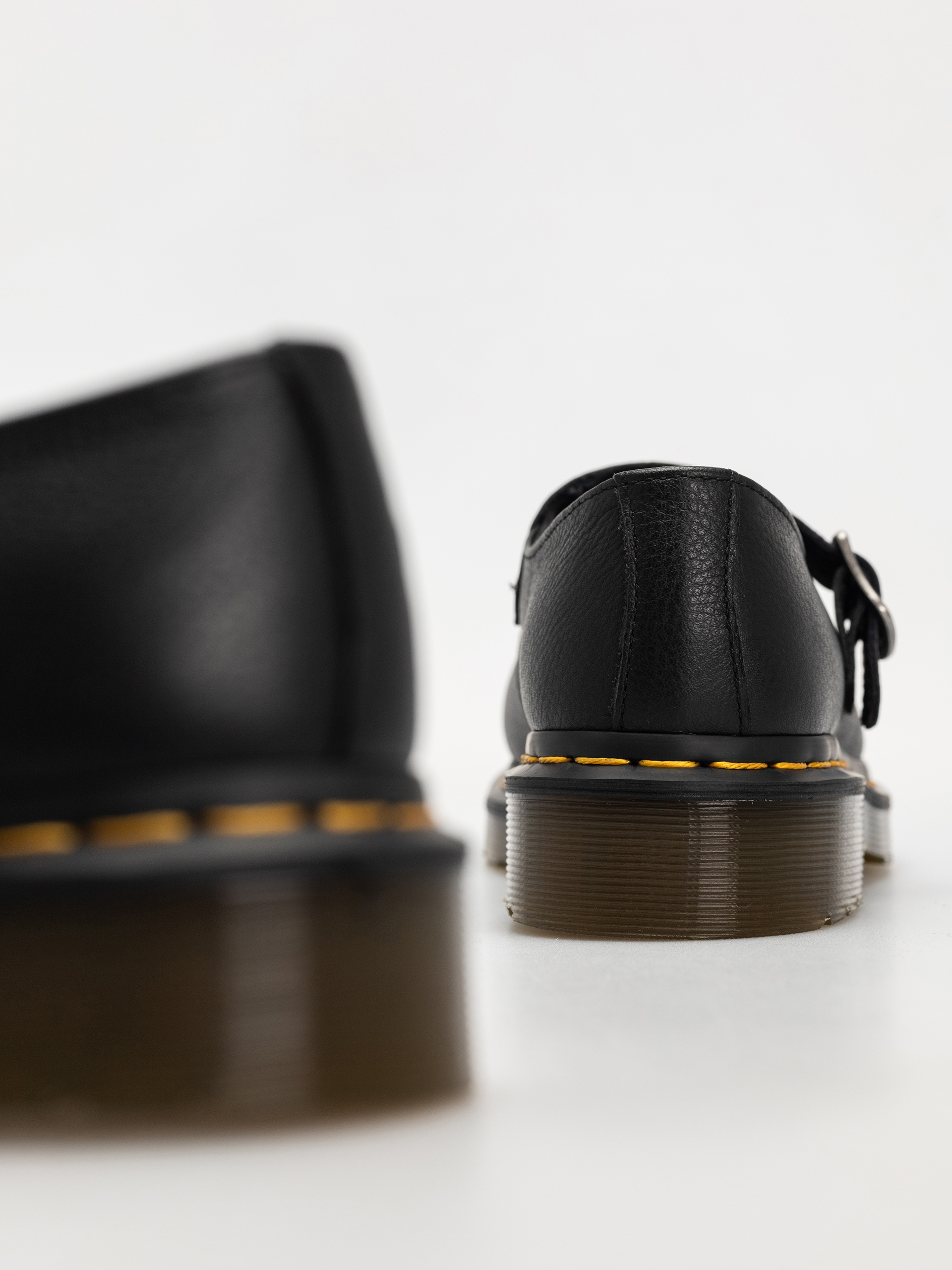 Boty Dr. Martens Elphie Mary Jane Wmn (black virginia)