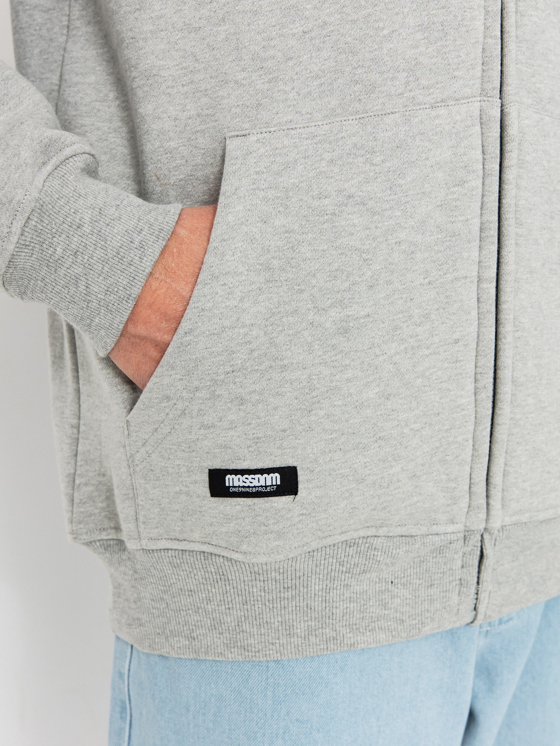 Mikina s kapucí MassDnm Signature Patch ZHD (lt heather grey)