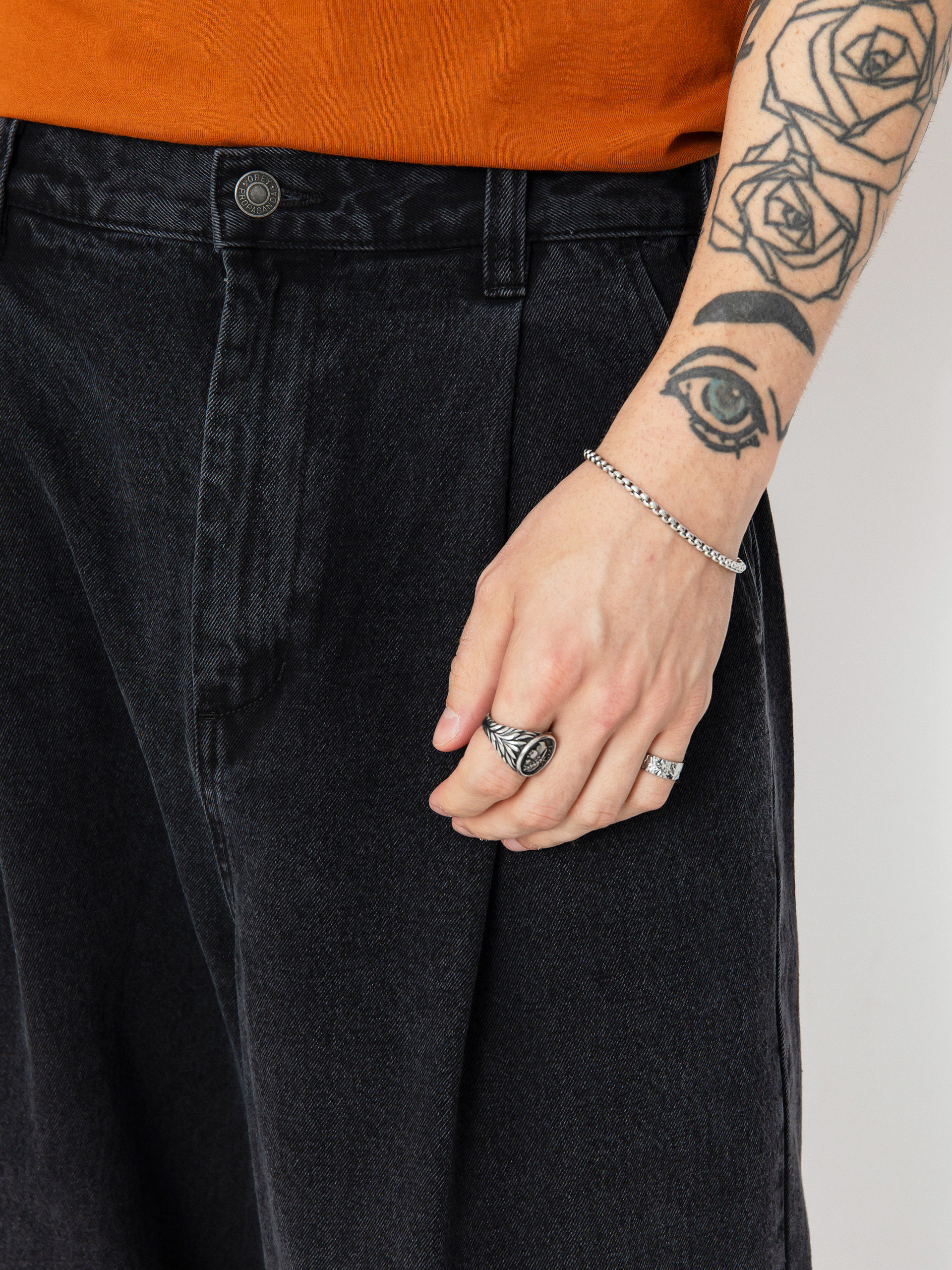 Kalhoty OBEY Oliver Denim Pleated (faded black)