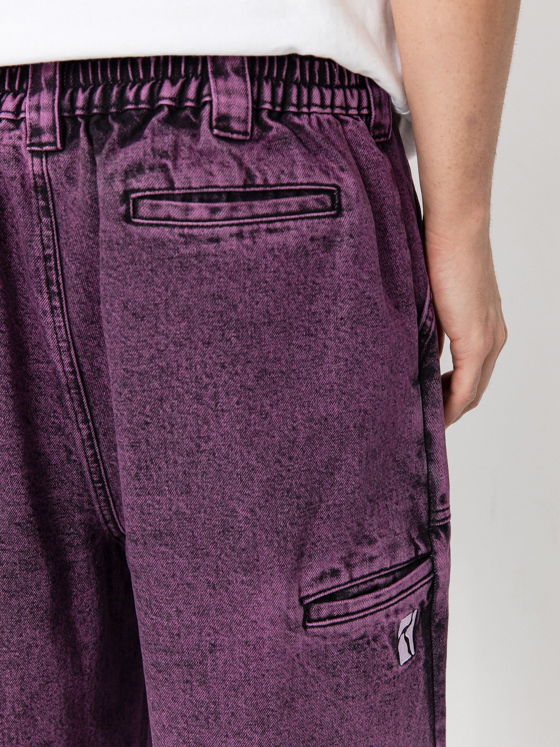 Kalhoty Poetic Collective Painter (purple acid wash denim)