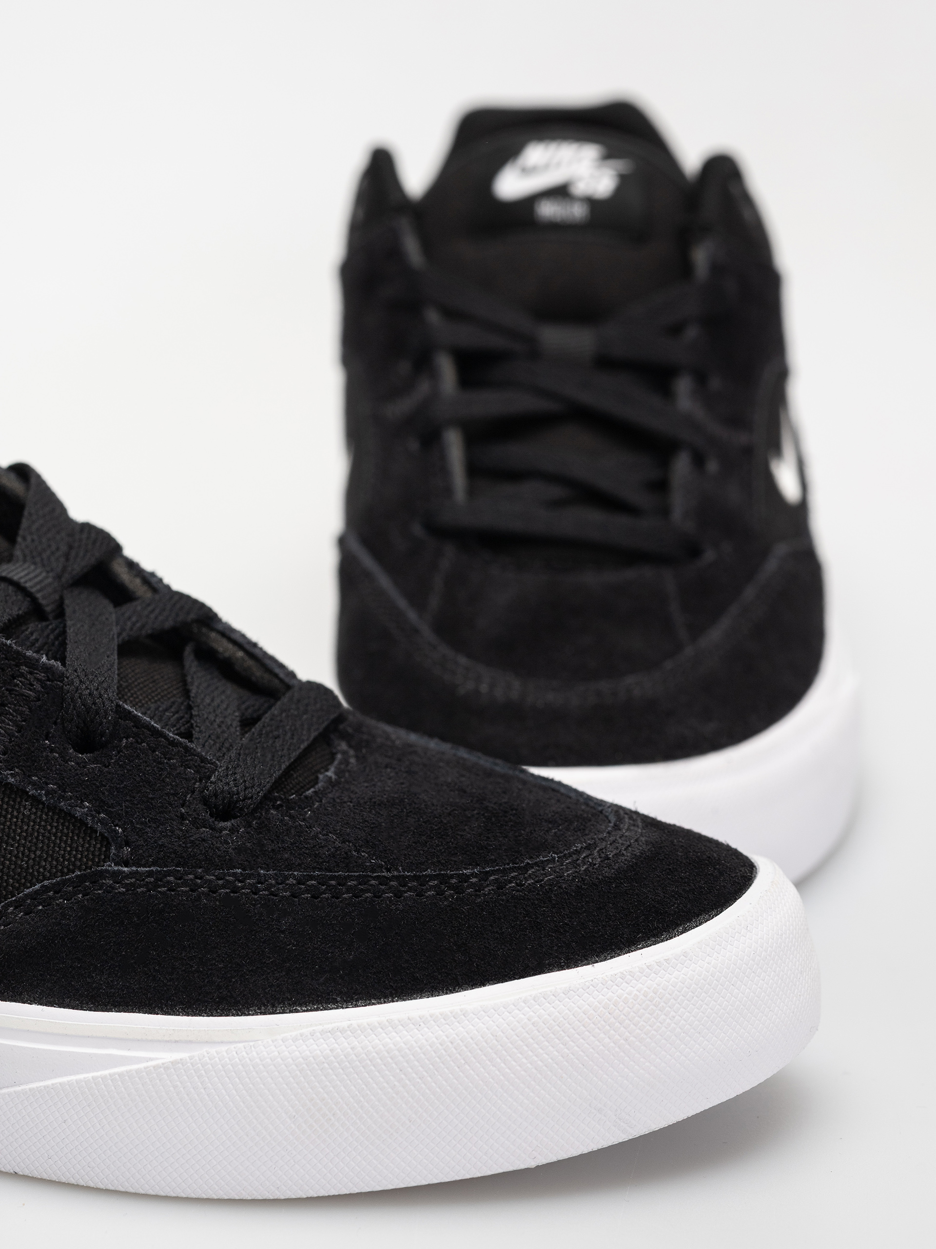 Boty Nike SB Malor JR (black/white black white)